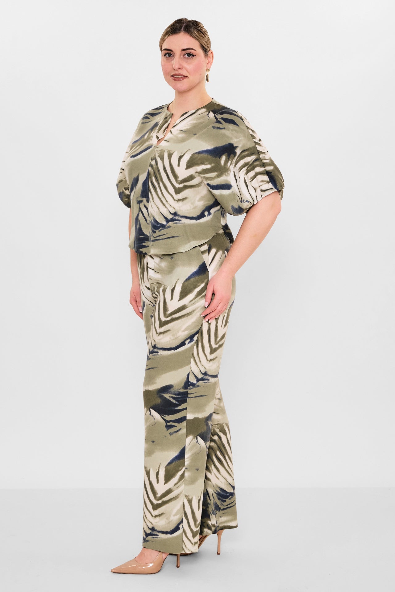 Laluce - Plus Size Blouse (L2.Y26.BLZ.2B199) - 8690200082207