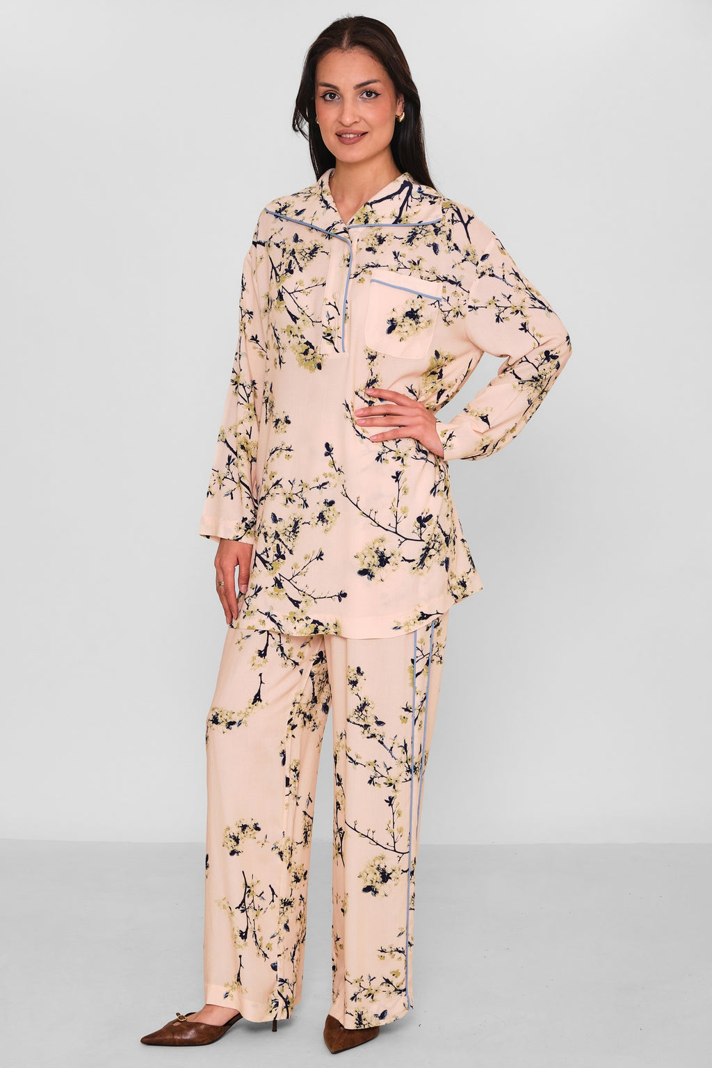 Qlishe - Regular Size Suit (QLH26Y30387) - 8690200136139