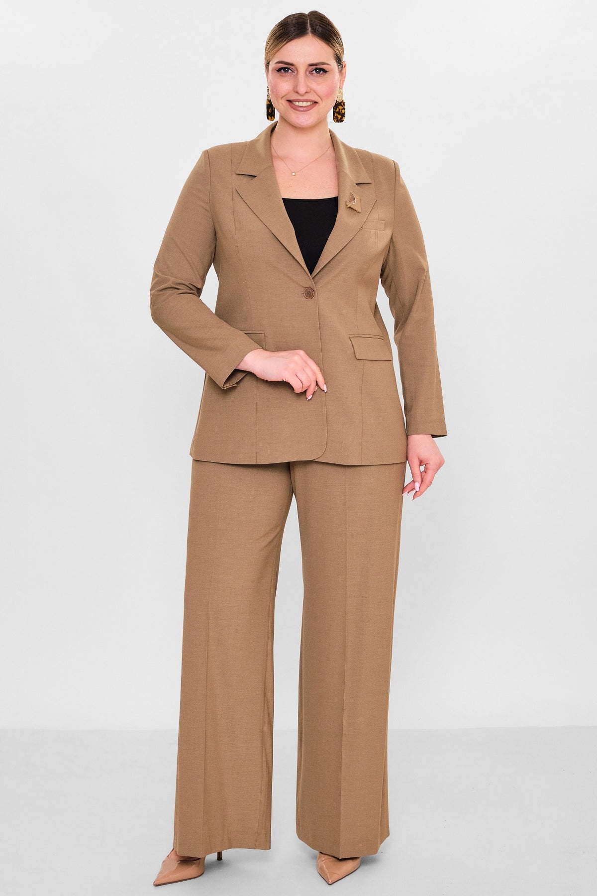 Meira - Plus Size Suit (MEI26Y8455)