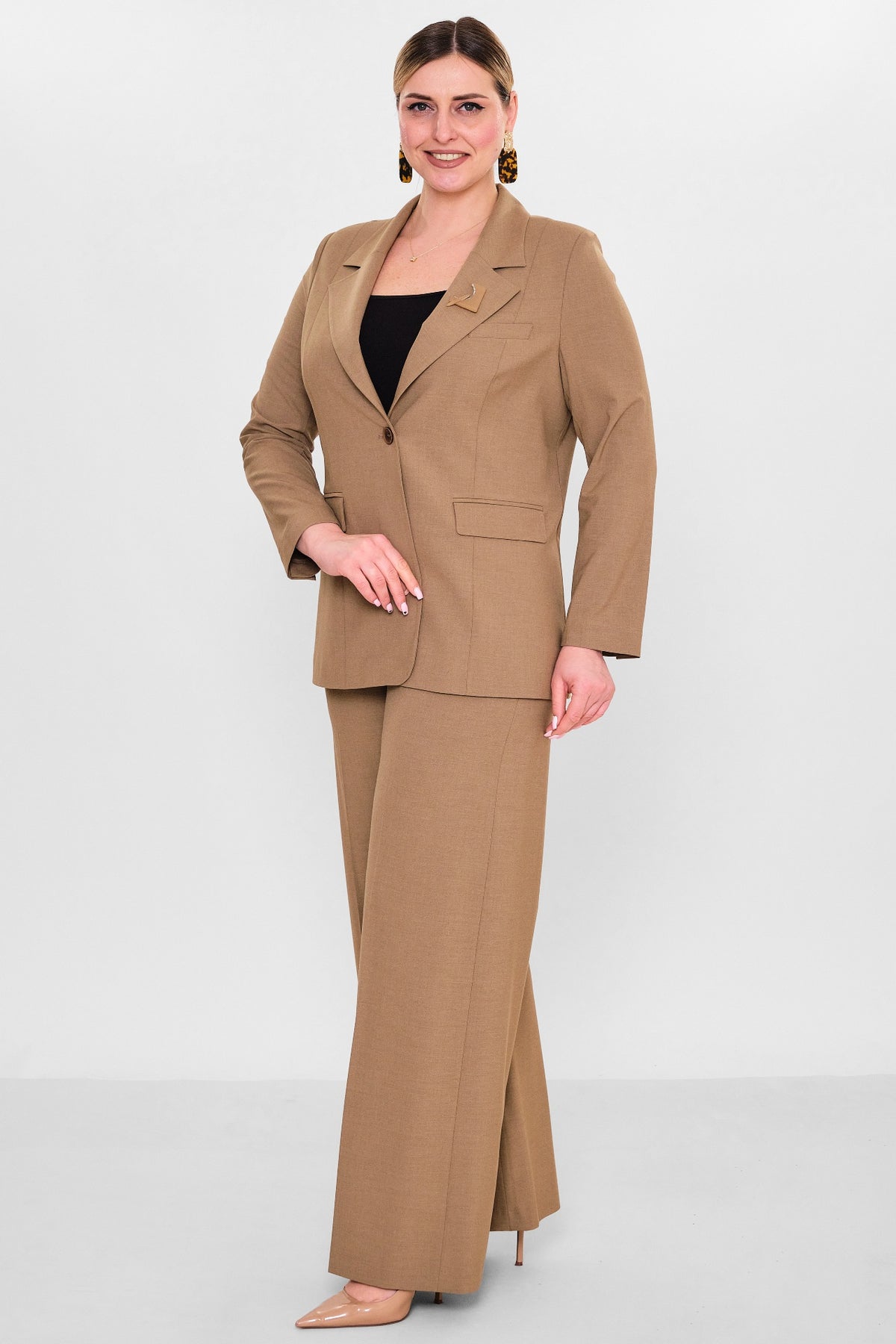Meira - Plus Size Suit (MEI26Y8455)