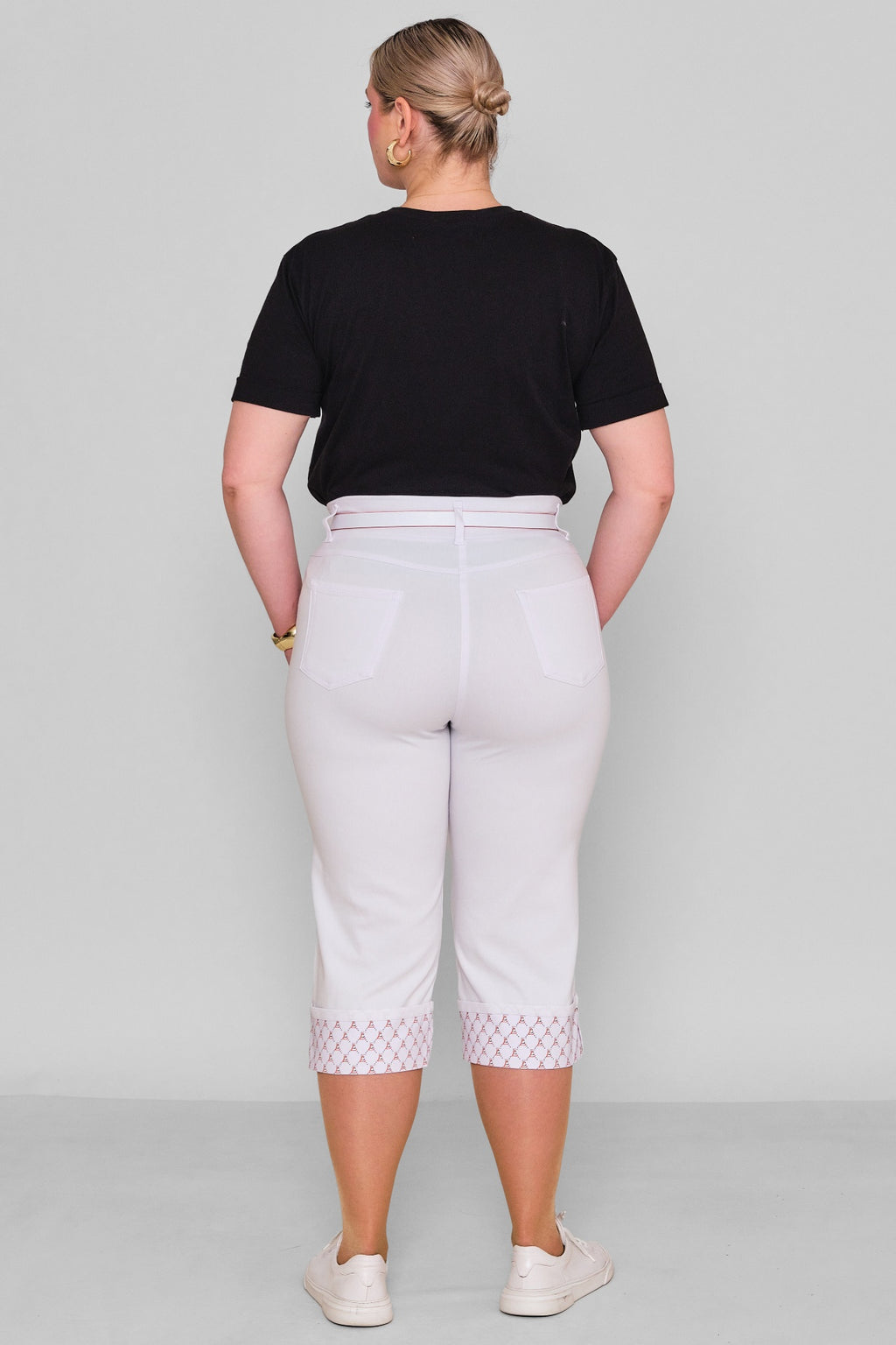 Elitline - Plus Size Capri Pants (ELT26Y5-43-4001) - 8690200182136