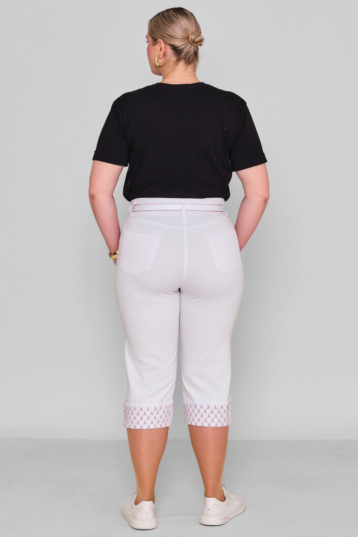Elitline - Plus Size Capri Pants (ELT26Y5-43-4001) - 8690200182136