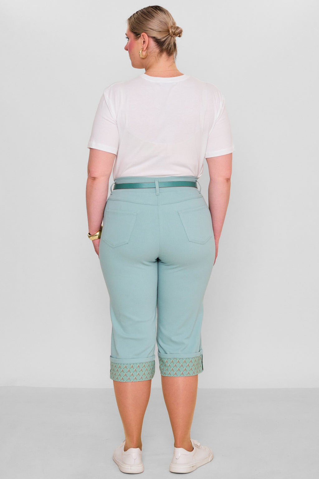 Elitline - Plus Size Capri Pants (ELT26Y5-43-4001) - 8690200182150
