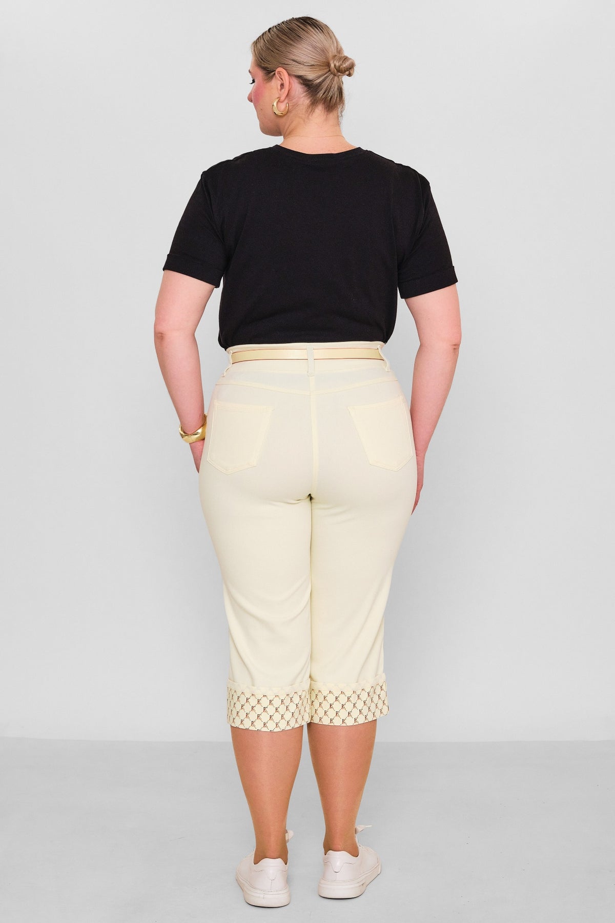 Elitline - Plus Size Capri Pants (ELT26Y5-43-4001) - 8690200182167