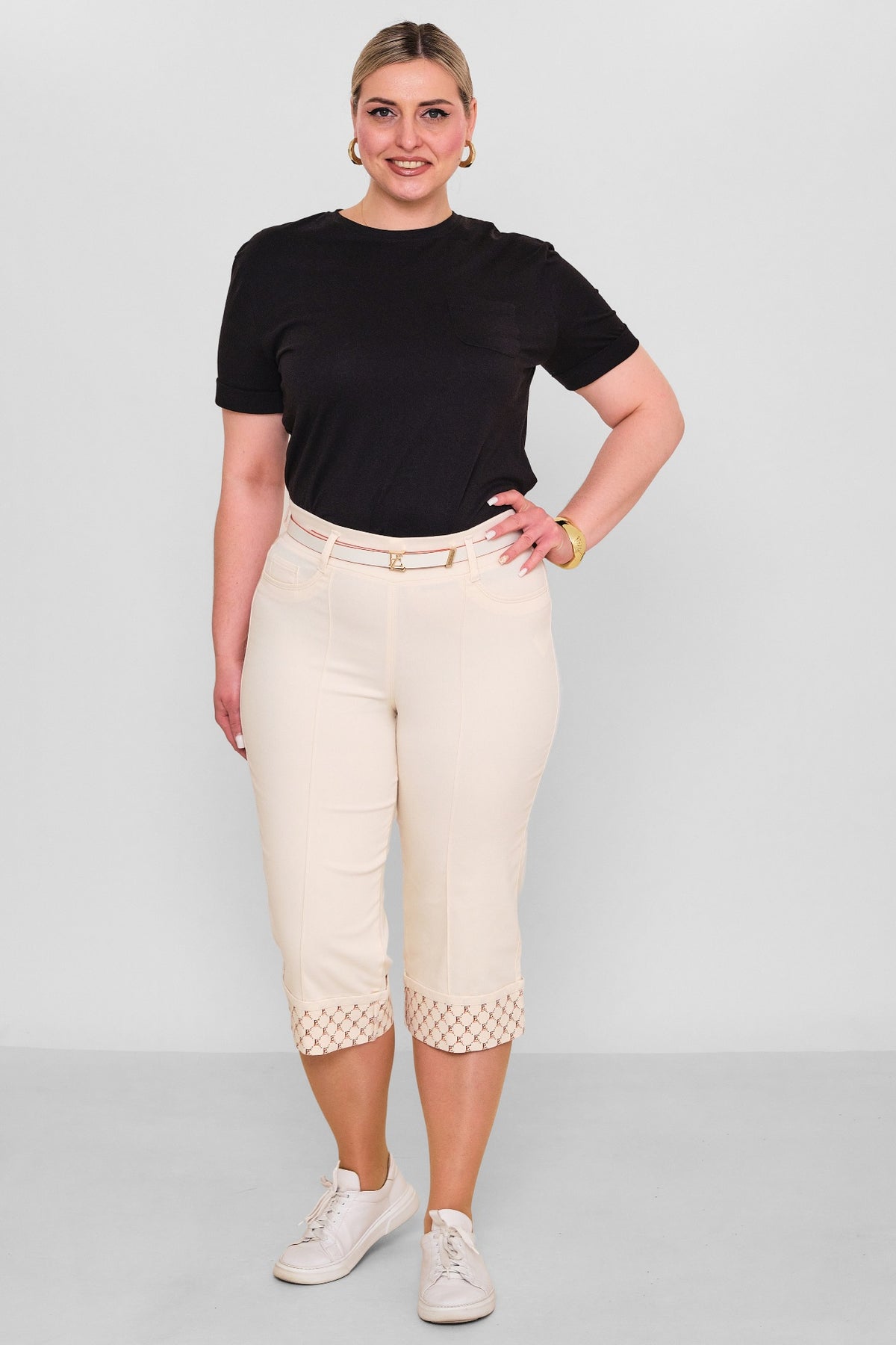 Elitline - Plus Size Capri Pants (ELT26Y5-43-4001) - 8690200182198