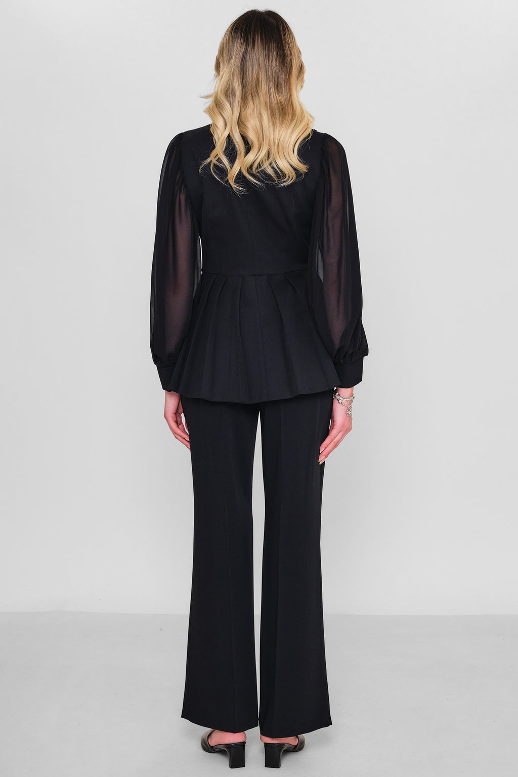 Qne Tu - Regular Size Suit (QNE26Y5297) - 8690200187421