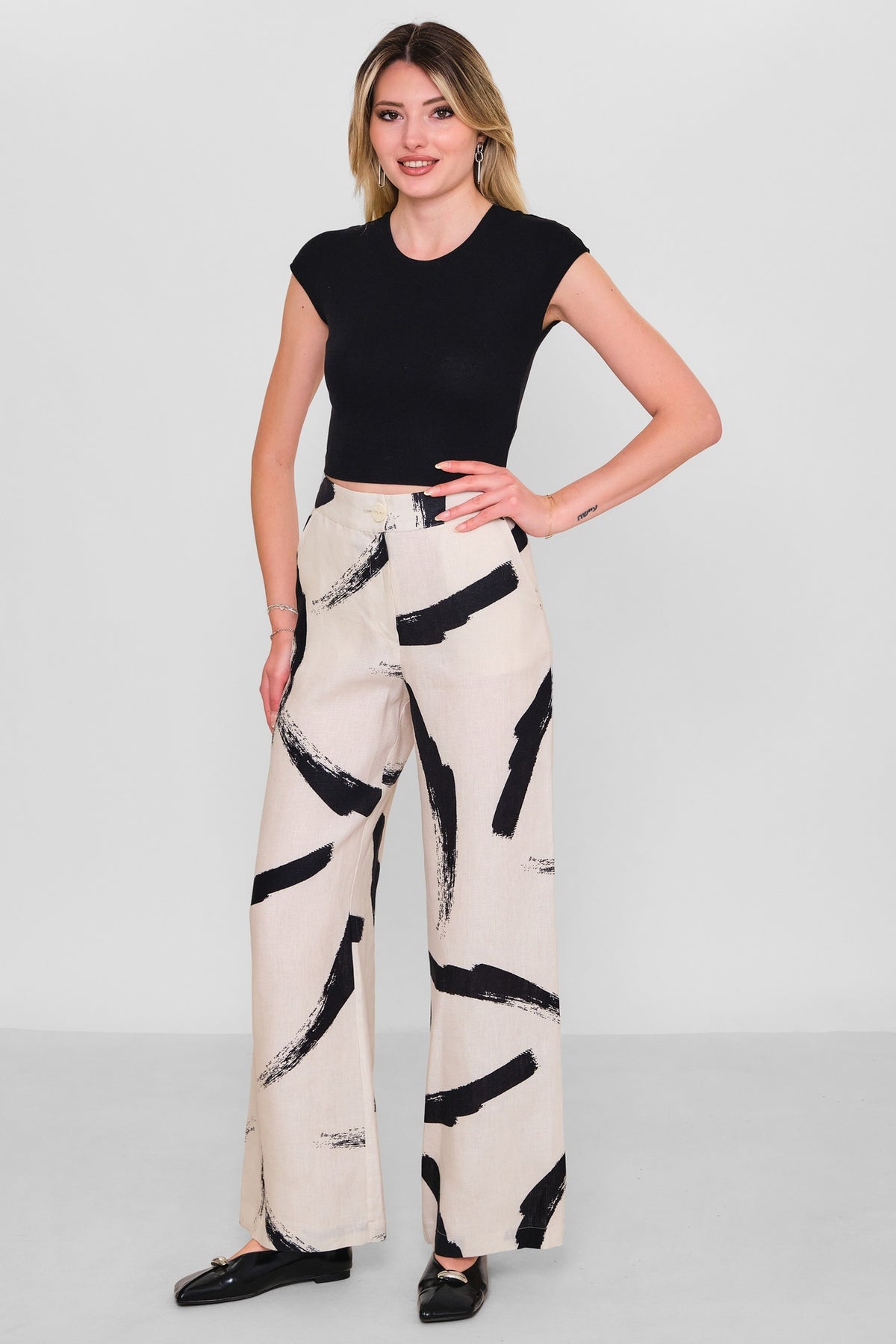 Jarrivee - Regular Size Trousers (JRVSS26J1133)