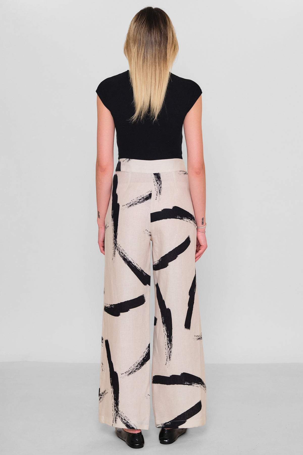 Jarrivee - Regular Size Trousers (JRVSS26J1133)