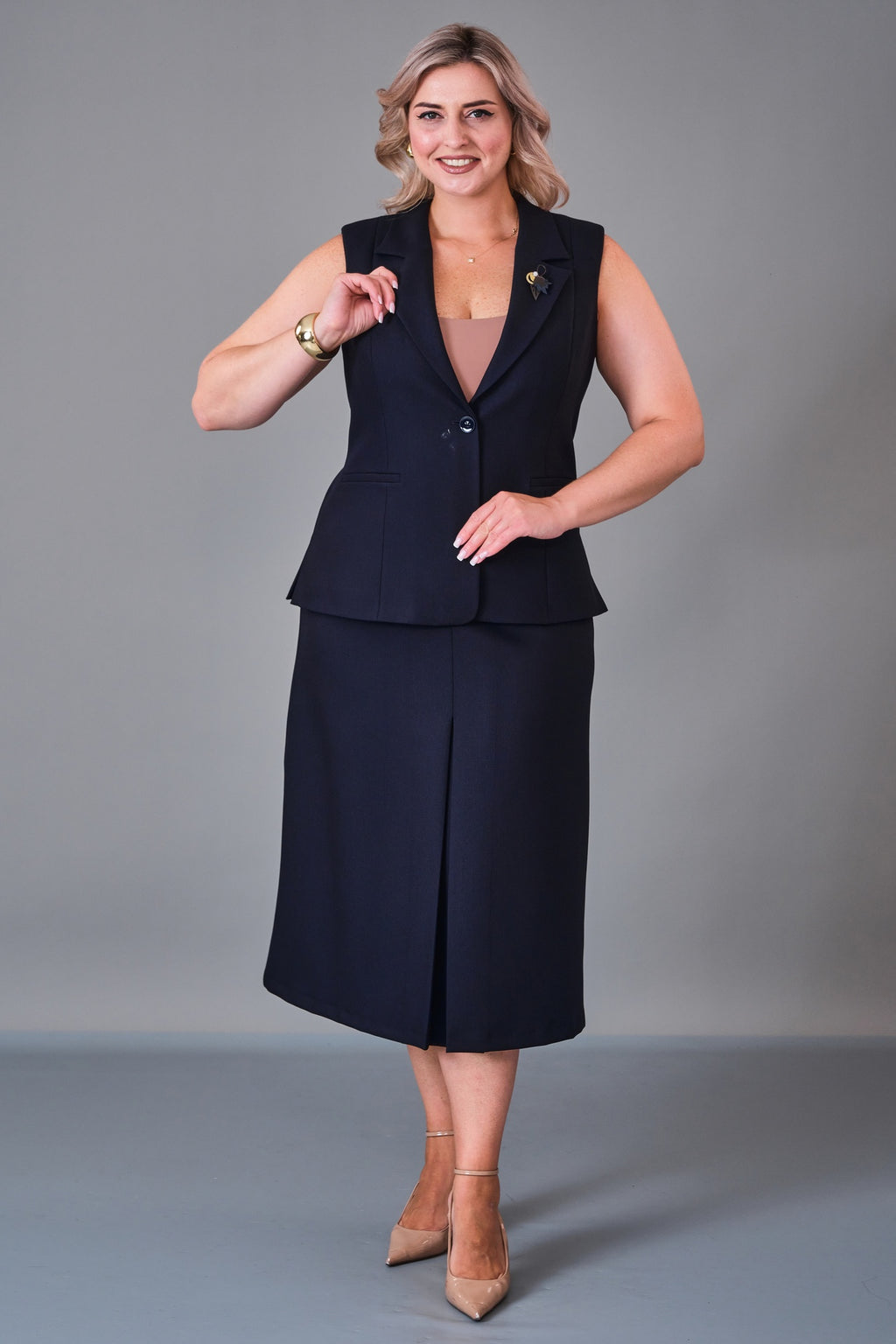 Meira - Plus Size Suit (MEI27K8575)