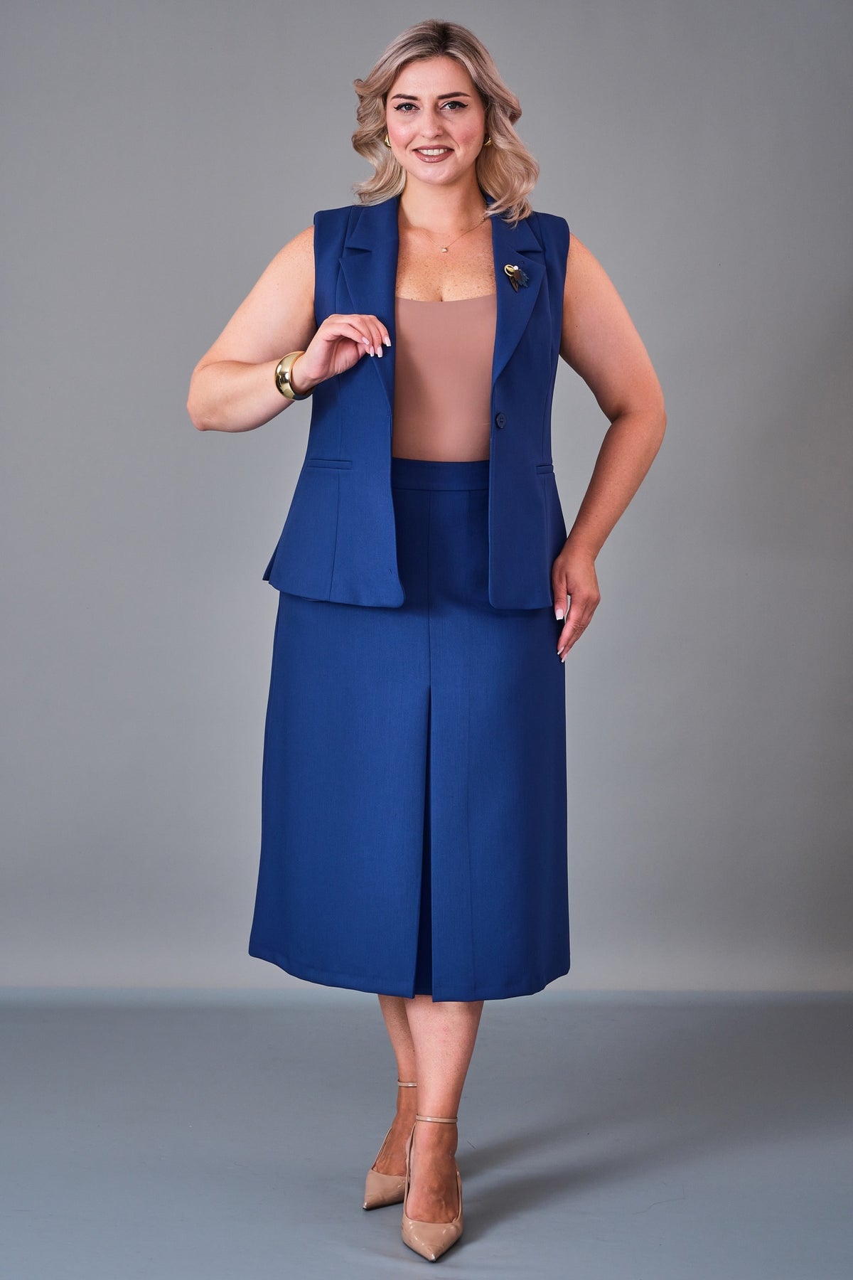 Meira - Plus Size Suit (MEI27K8575)