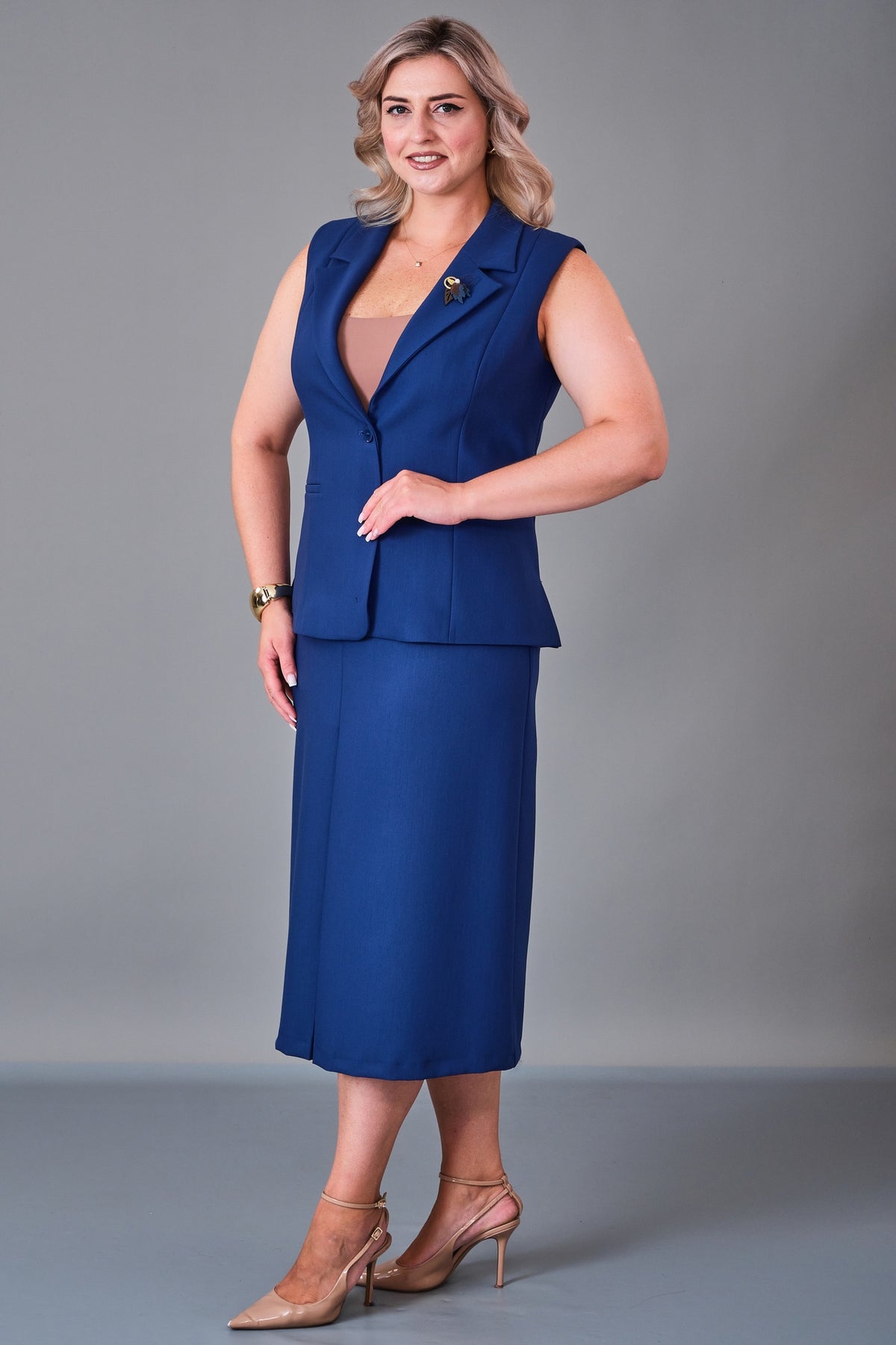 Meira - Plus Size Suit (MEI27K8575)