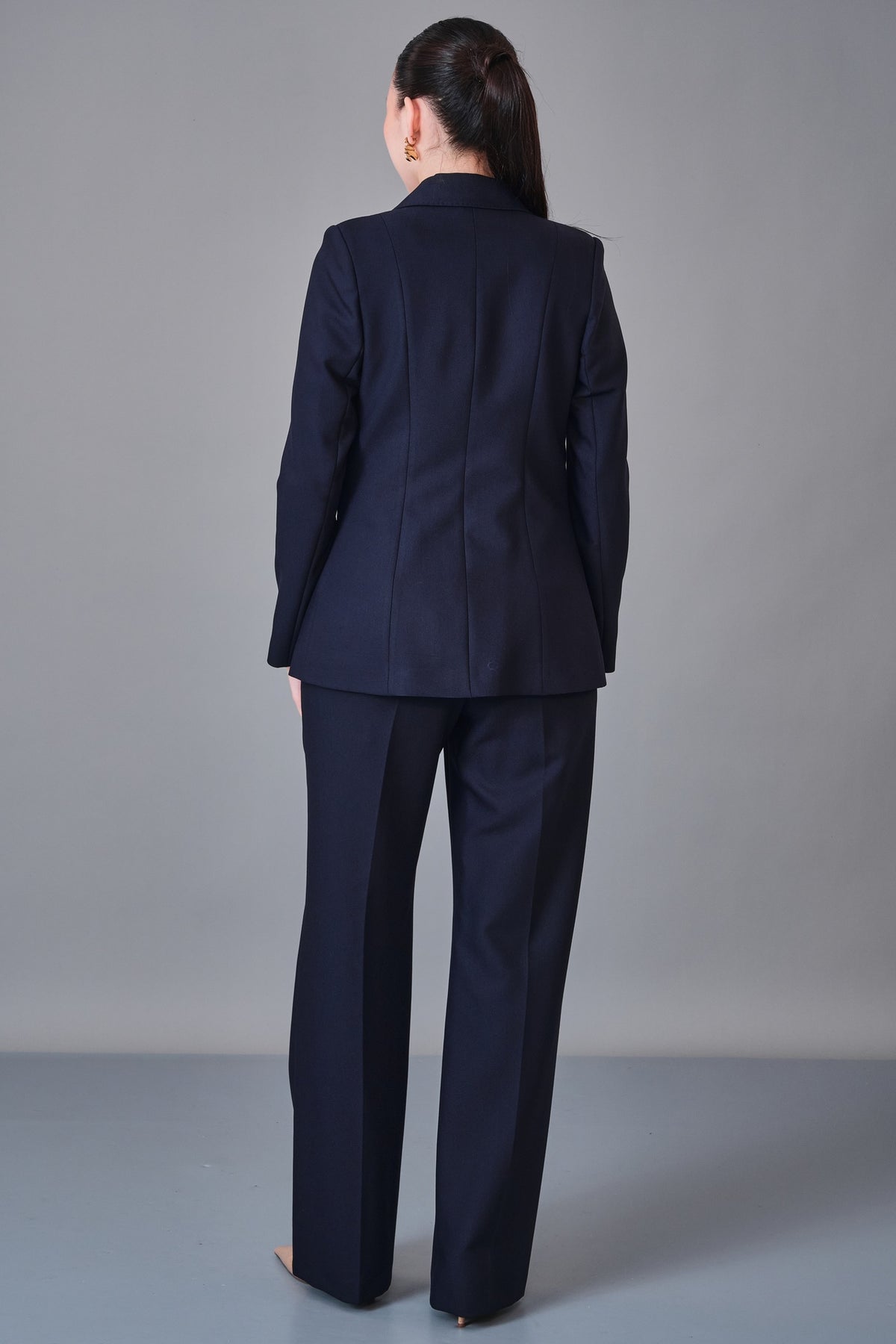 Meira - Regular Size Suit (MEI27K8720)