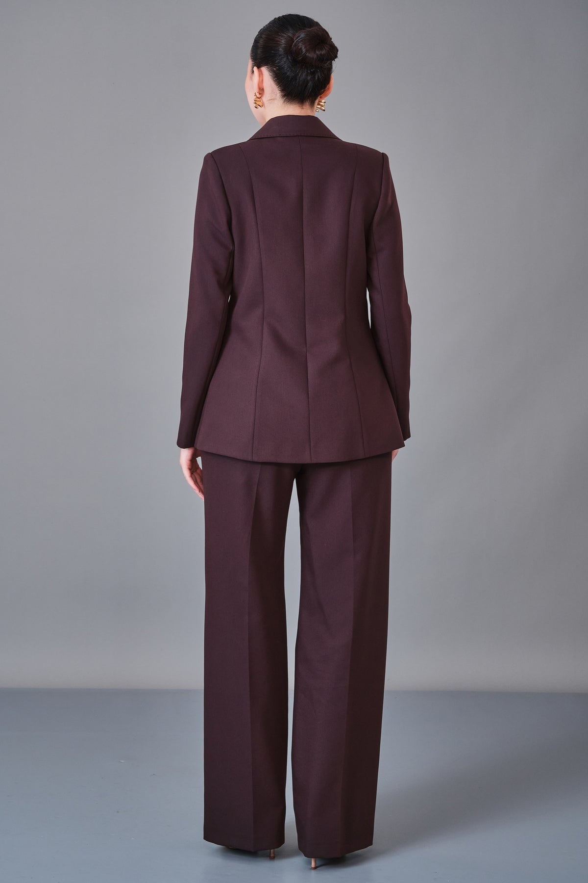 Meira - Regular Size Suit (MEI27K8720)
