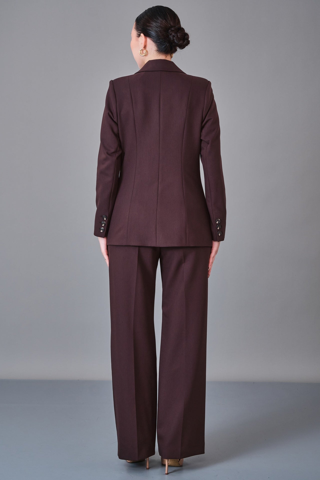 Meira - Regular Size Suit (MEI27K8680) - 8690200213526