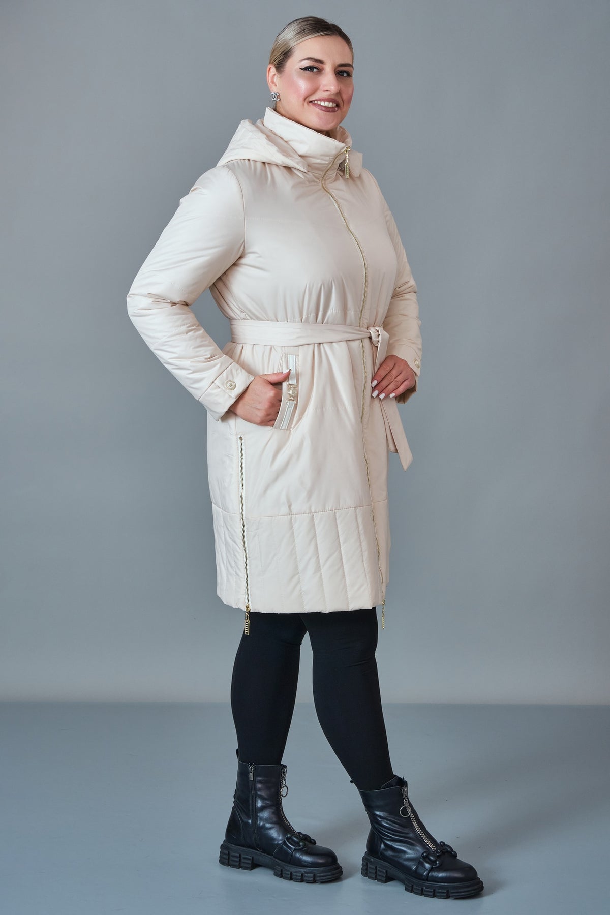 To-See - Plus Size Coat (VVL27K4621XL)