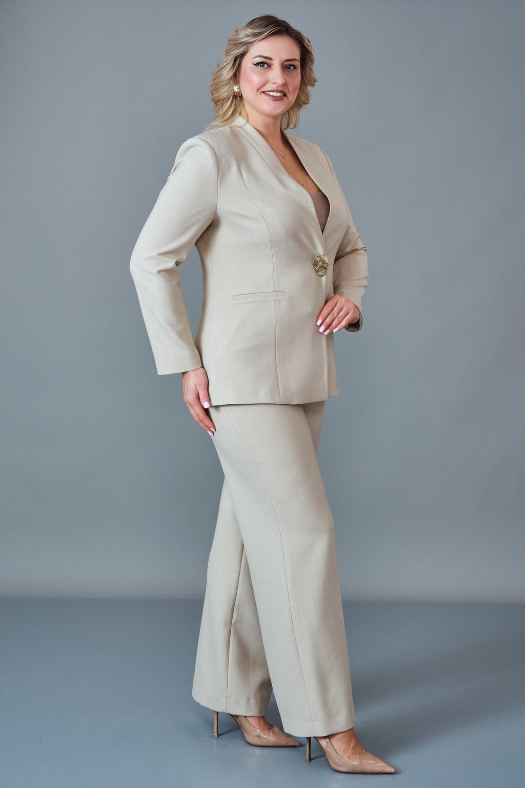 Meira - Plus Size Suit (MEI27K8775)