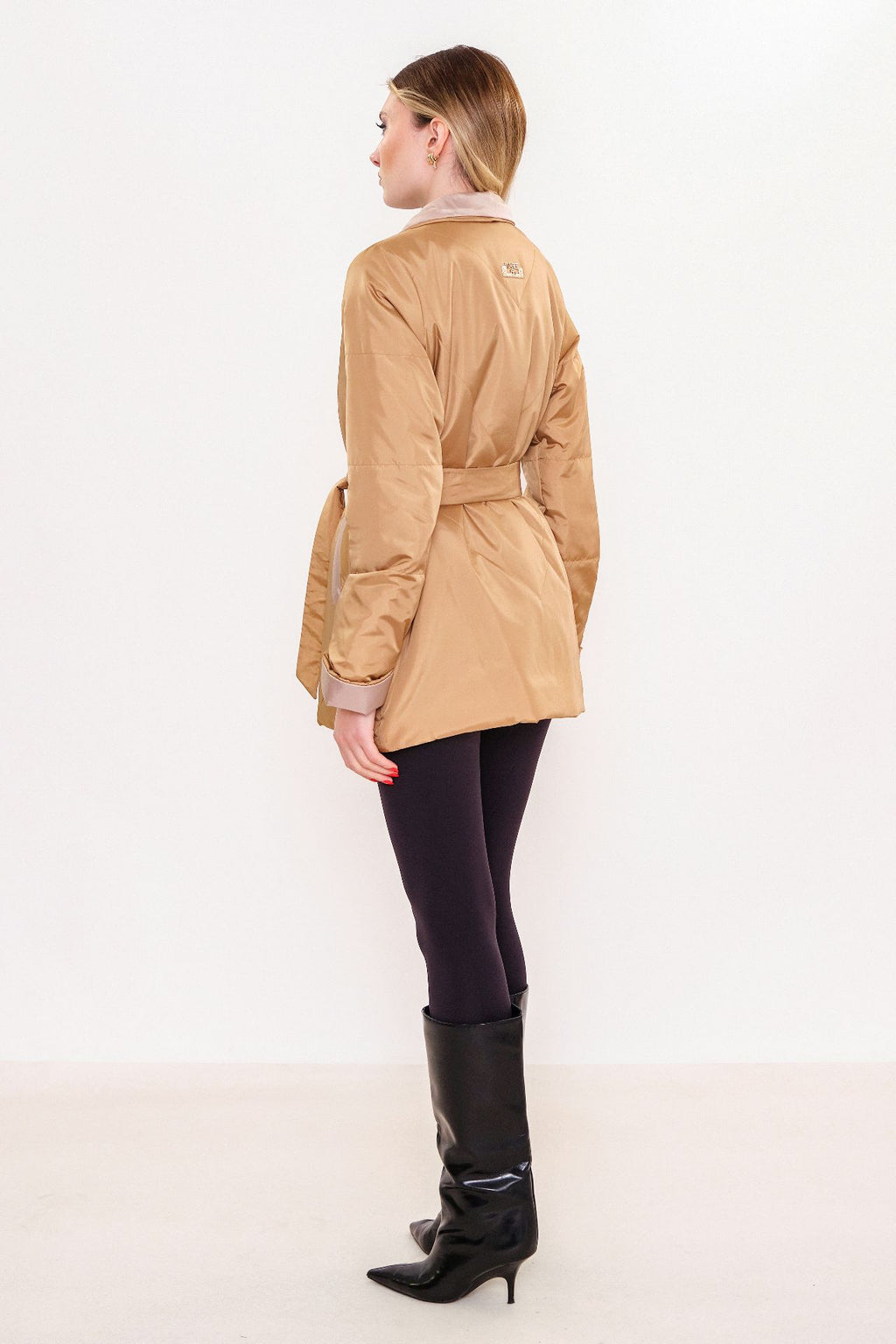 To-See - Regular Size Coat (VVL27K4420)