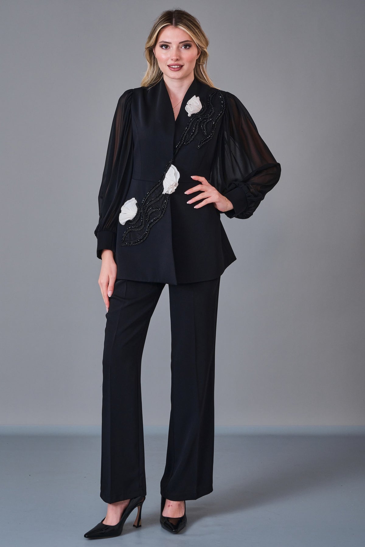 Qne Tu - Regular Size Suit (QNE27K5319)
