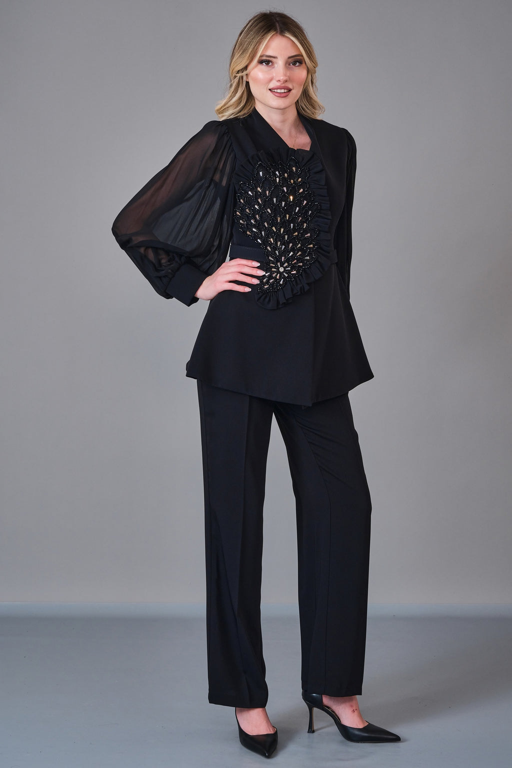 Qne Tu - Regular Size Suit (QNE27K5322)