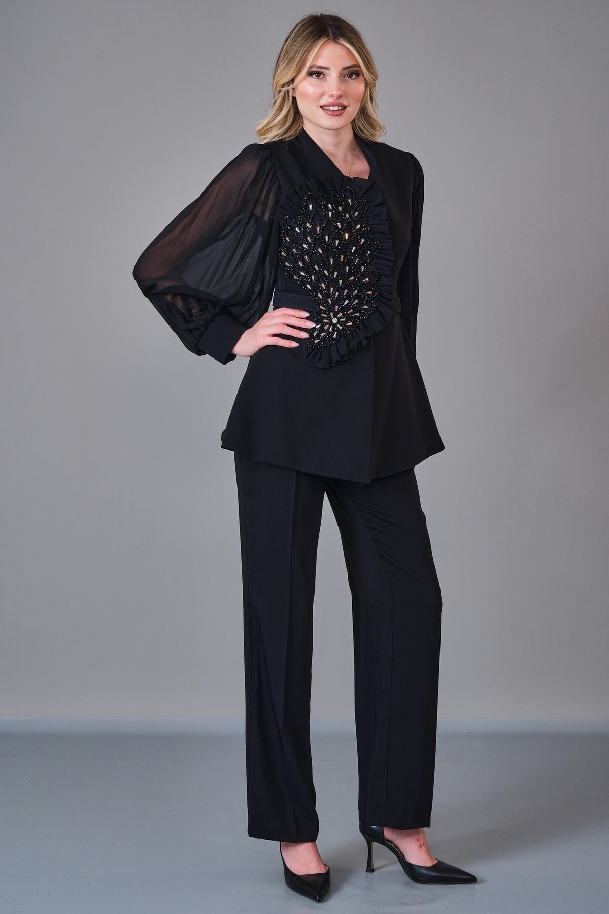 Qne Tu - Regular Size Suit (QNE27K5322)