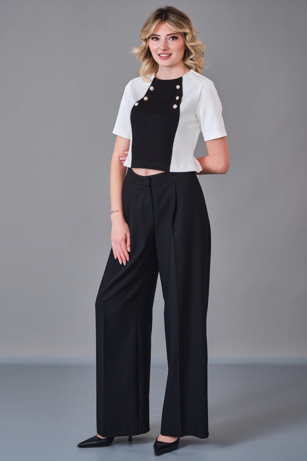 Laluce - Regular Size Trousers (LL.K27.PNT.LP230)