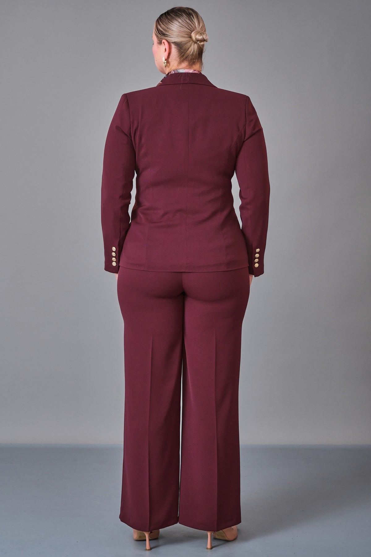 Selen - Plus Size Jacket (SLN27K17561)