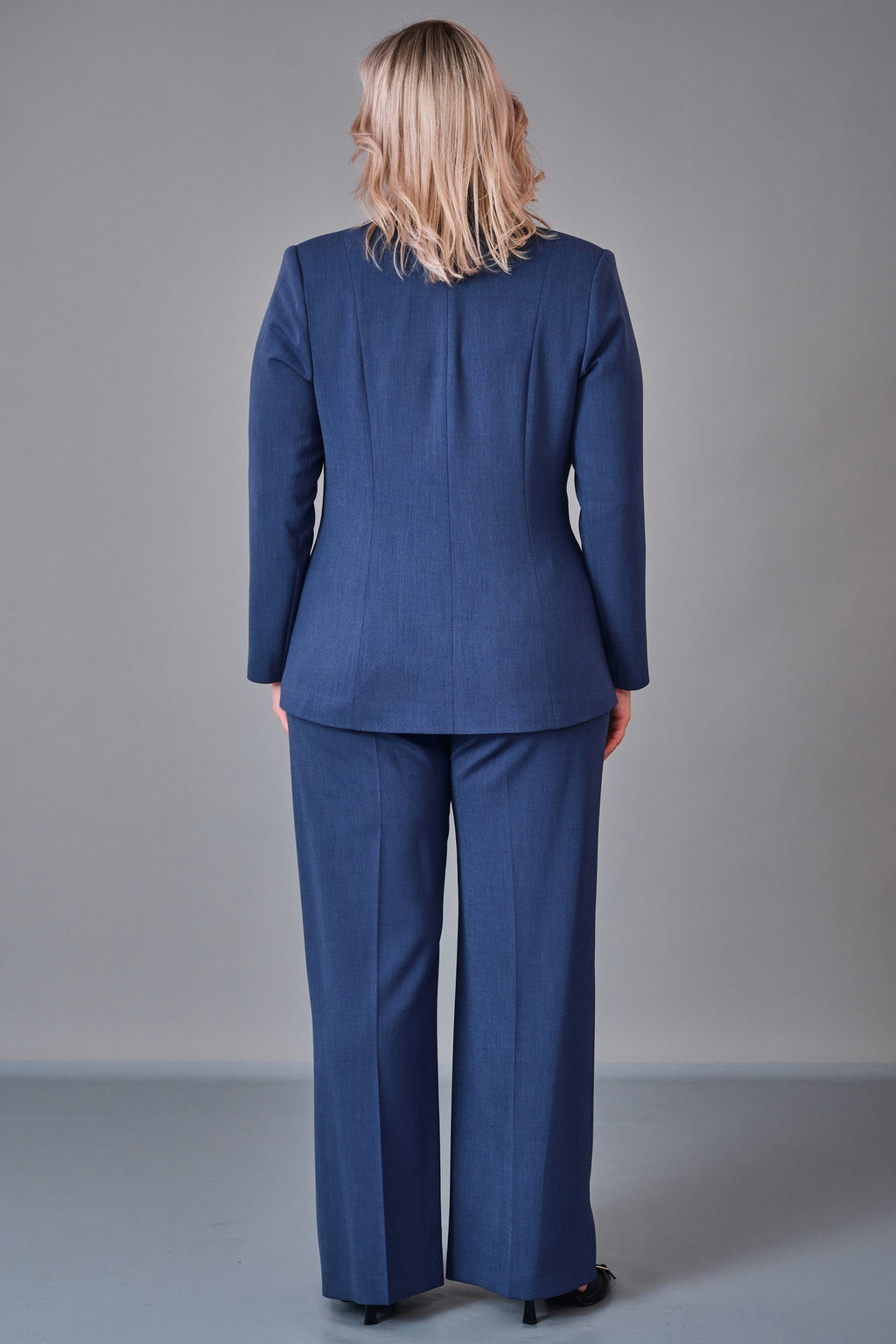 Meira - Plus Size Suit (MEI27K8785)