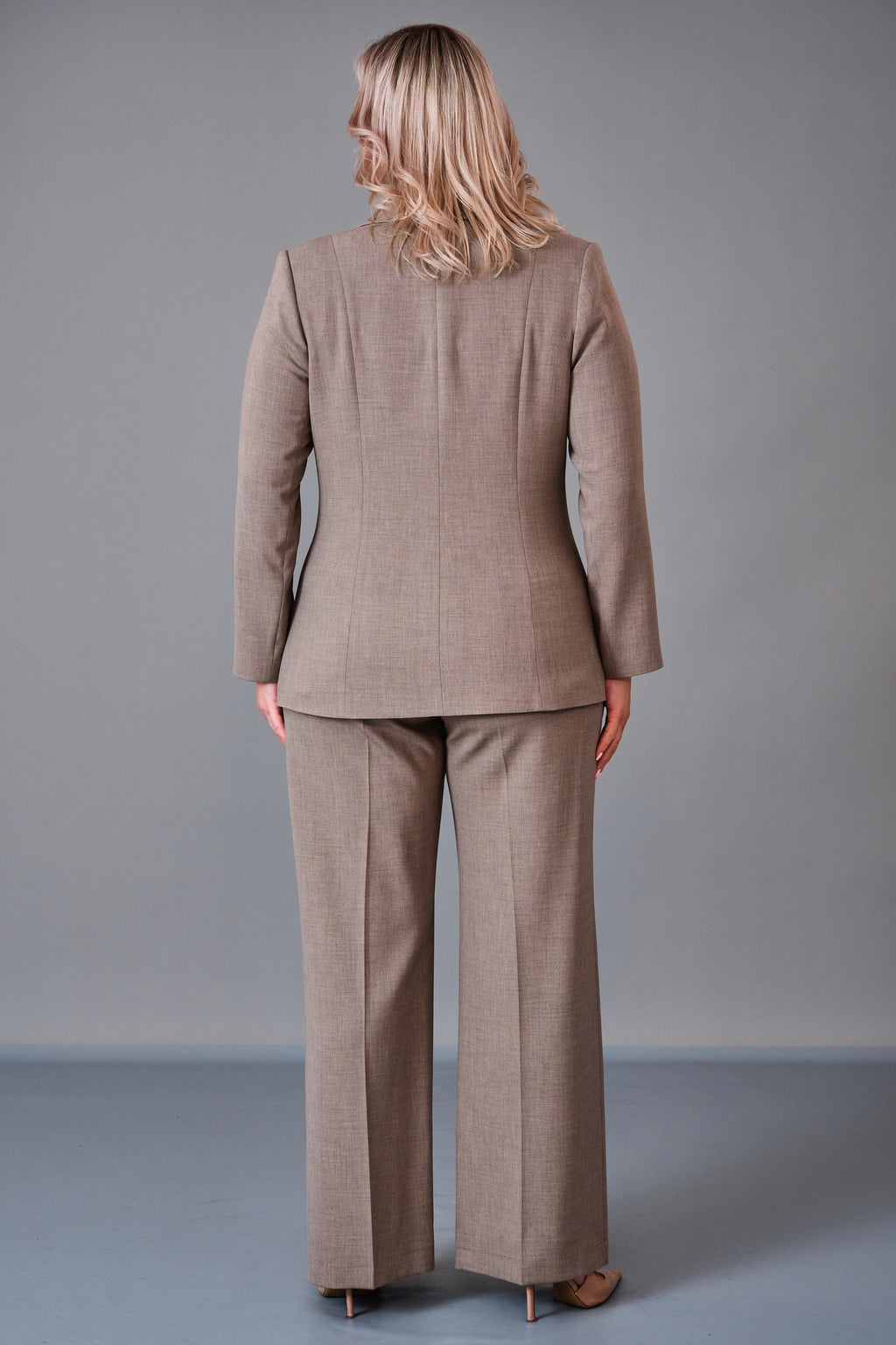 Meira - Plus Size Suit (MEI27K8785)