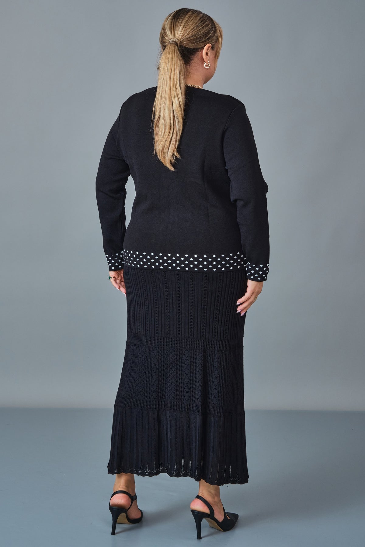 Desender - Plus Size Knitwear (DES27K3018)