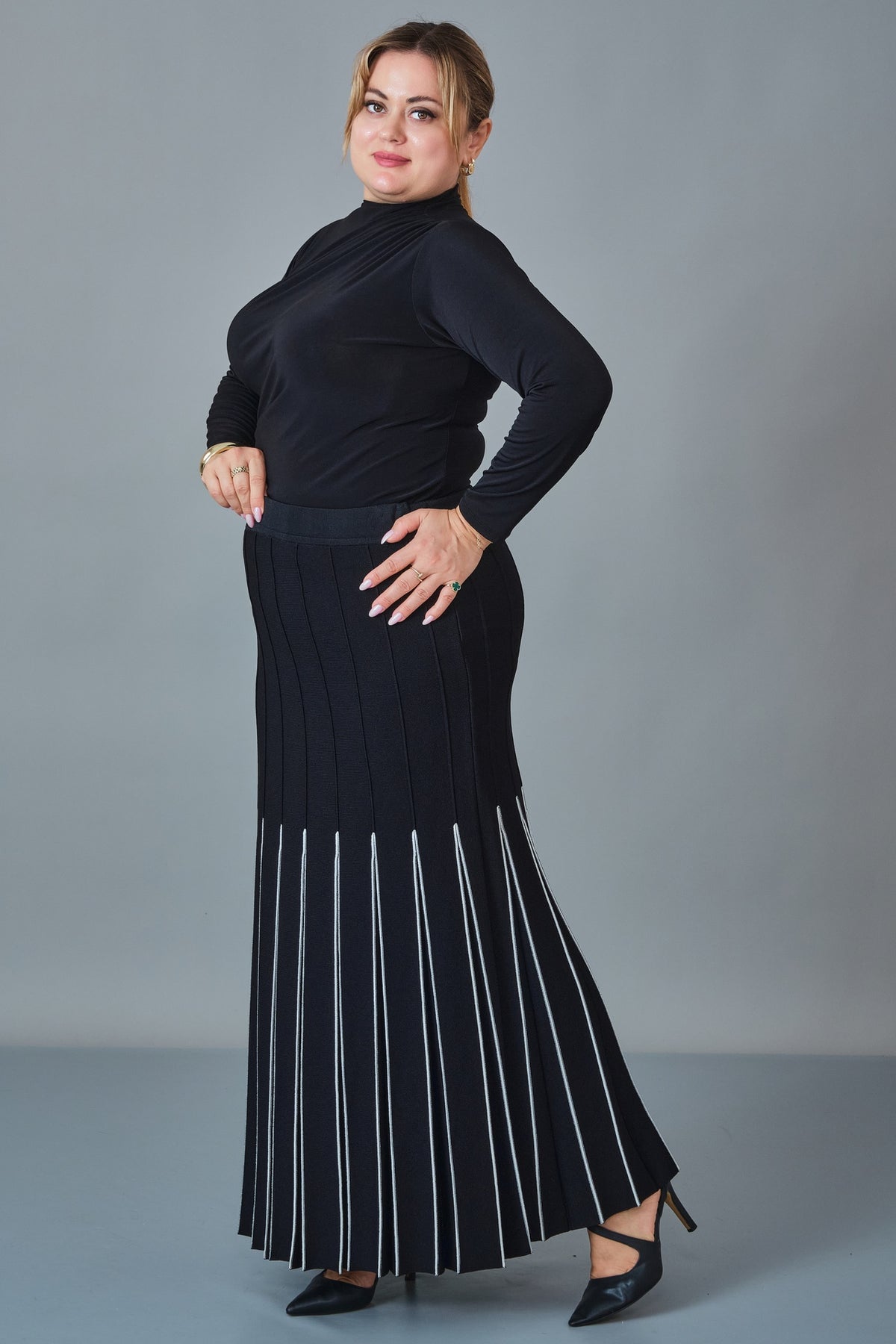 Desender - Plus Size Skirt Knitwear (DES27K5566)