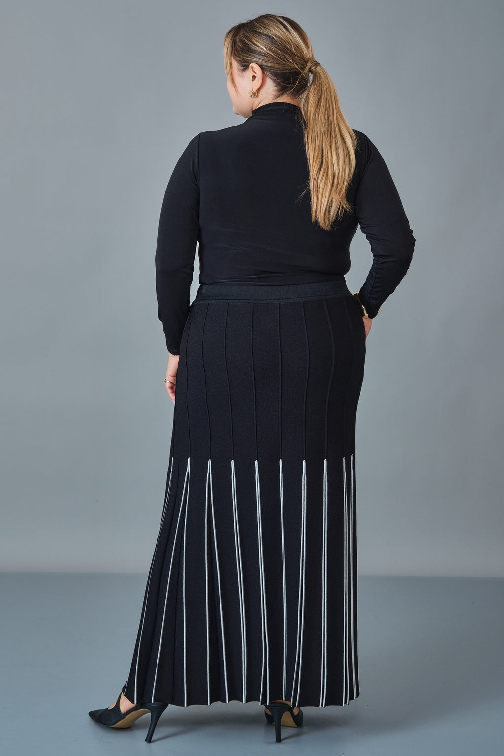 Desender - Plus Size Skirt Knitwear (DES27K5566)