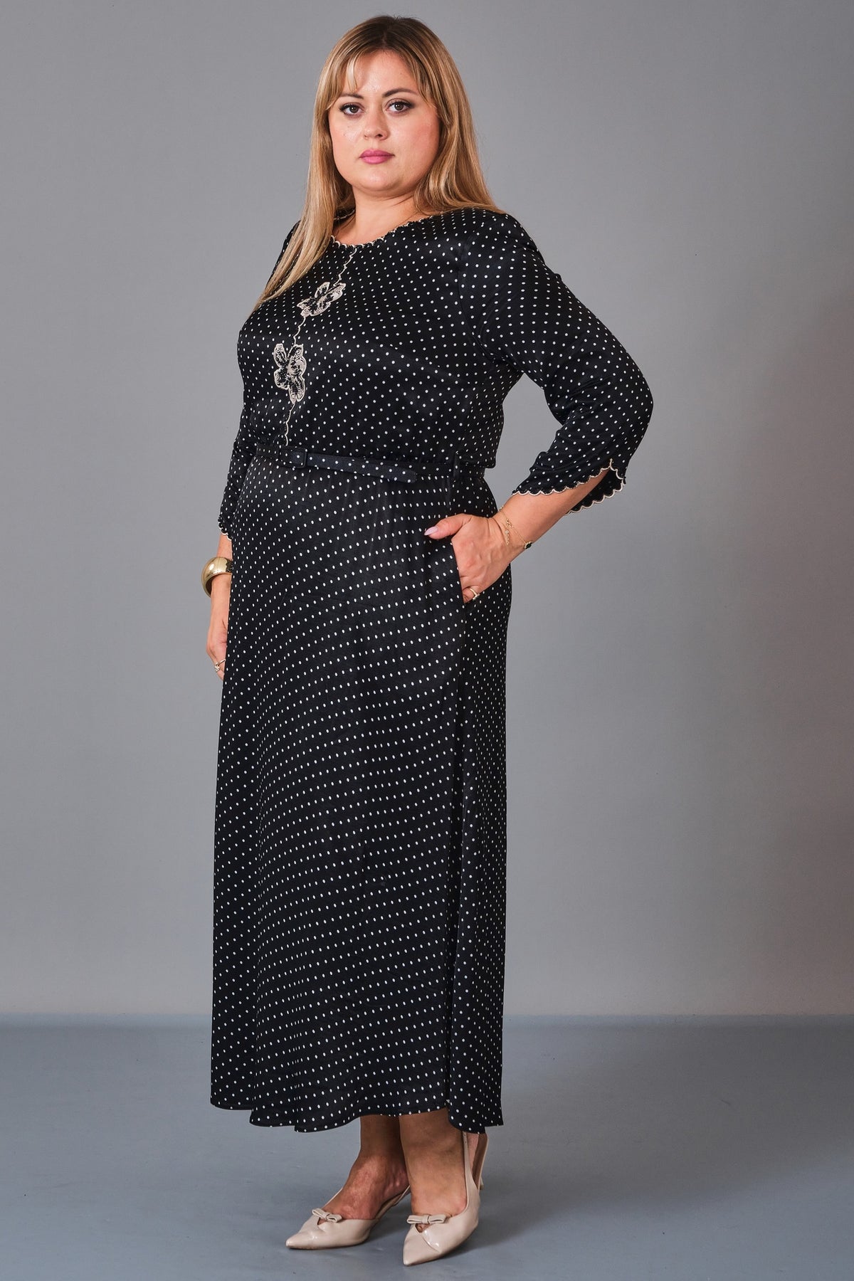 Gumanize - Plus Size Dress (GMZ2027-117-8467)