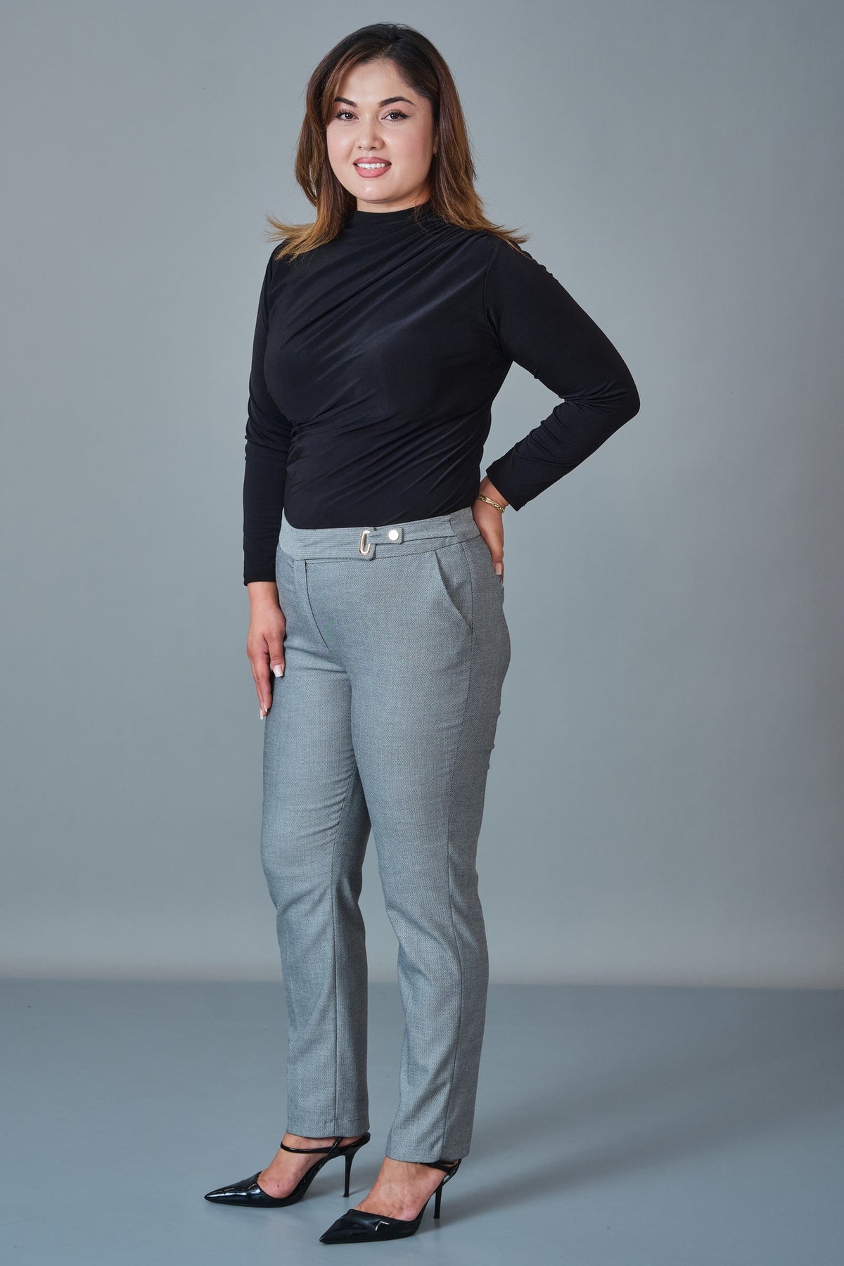 Selen - Plus Size Trousers (SLN27K31785)