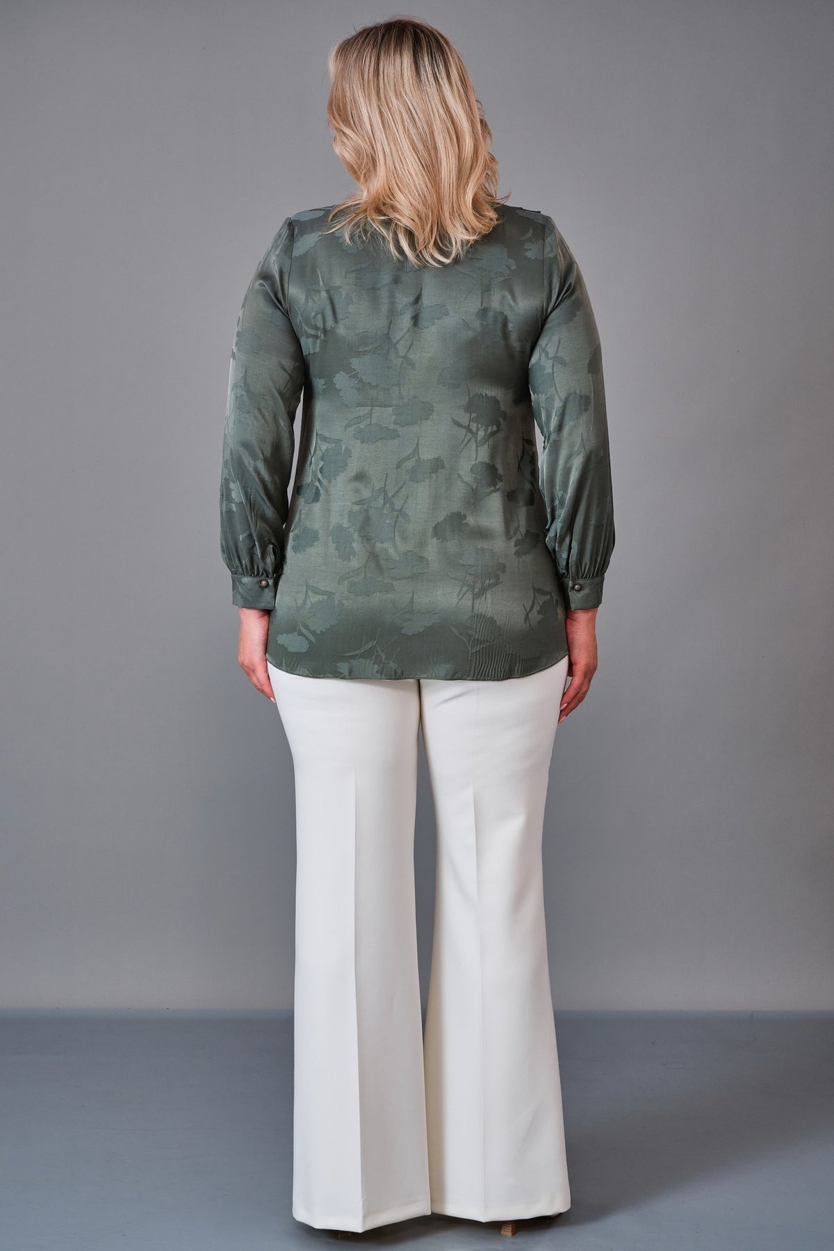 Kifayet - Plus Size Blouse (KFT27K18801)