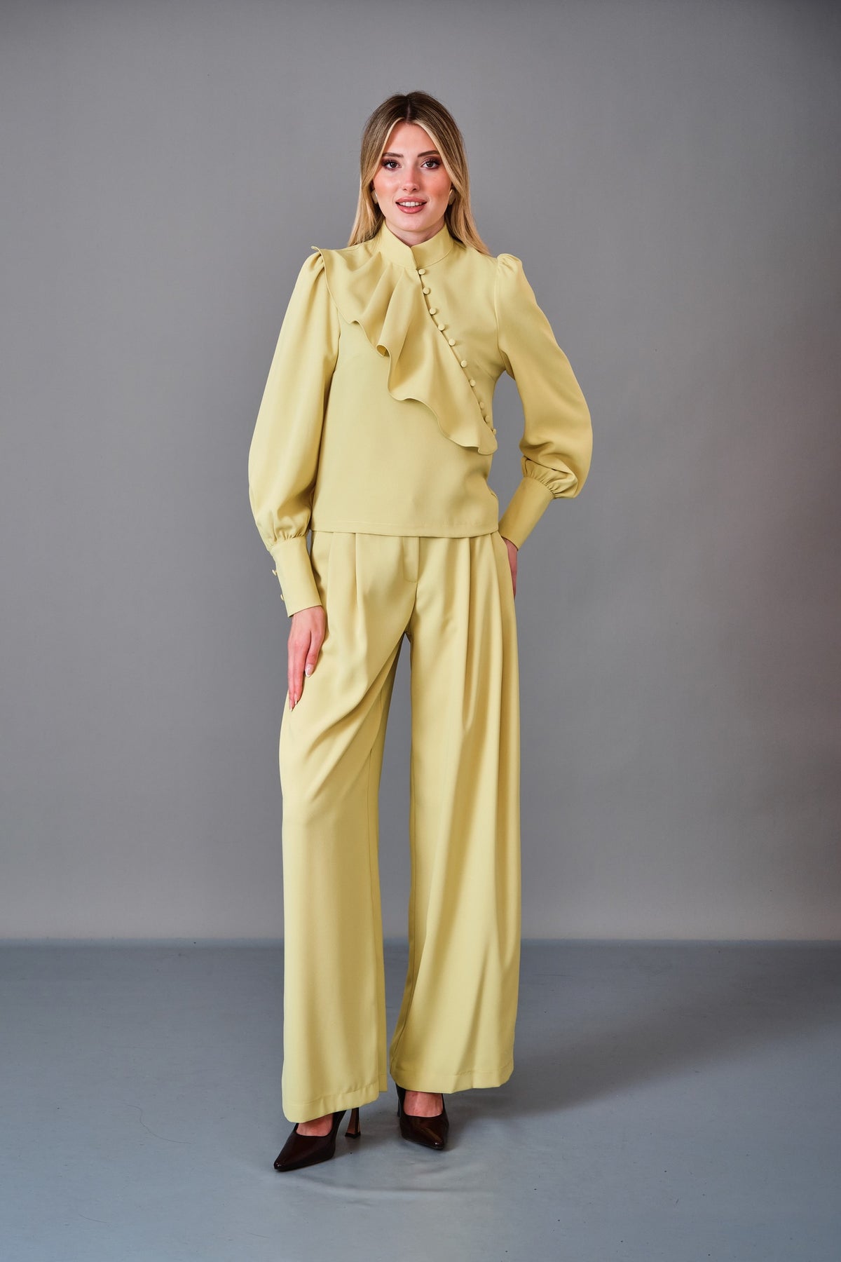 Myraang - Regular Size Blouse (MRG27K02-3166)