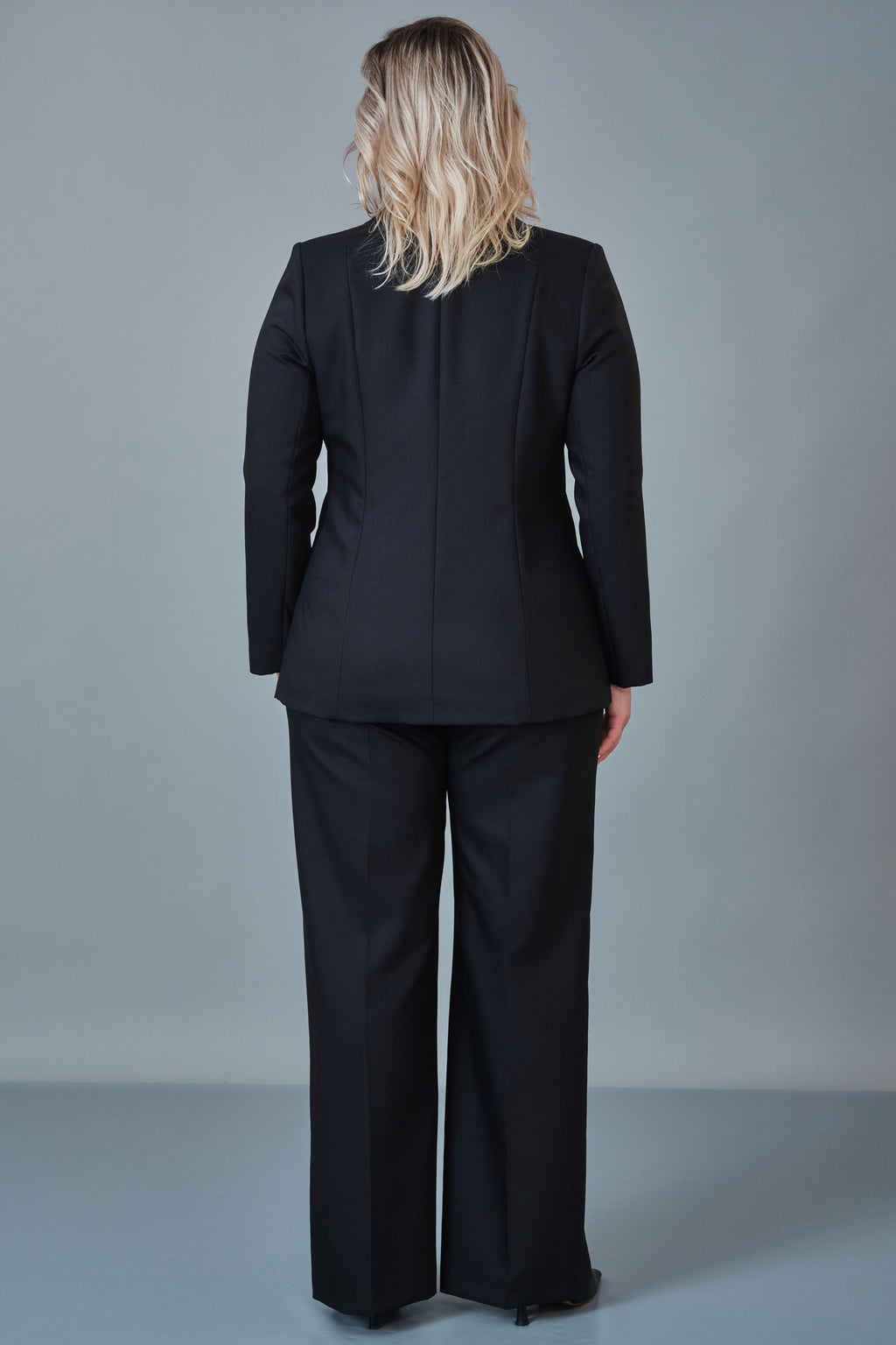 Meira - Plus Size Suit (MEI27K8725)