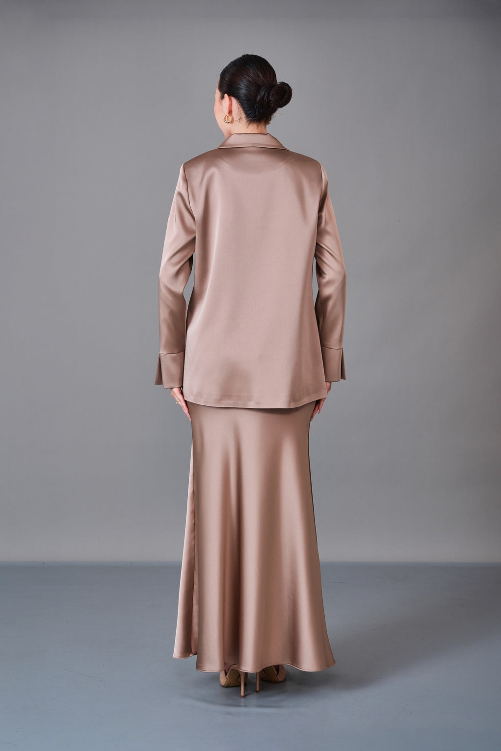 Orient - Regular Size Suit (ORI27K6453)