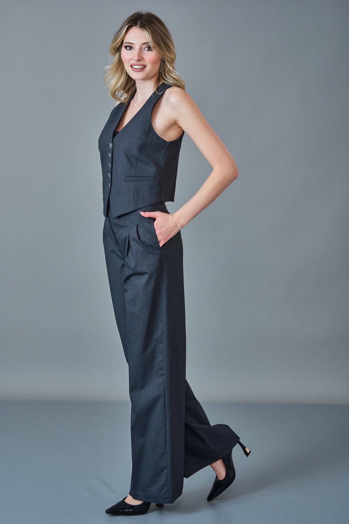 Diagonal - Regular Size Waistcoat (DGN27K90911)