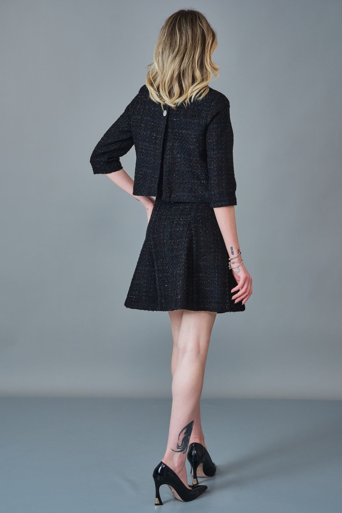 Diagonal - Regular Size Suit (DGN27K90000)