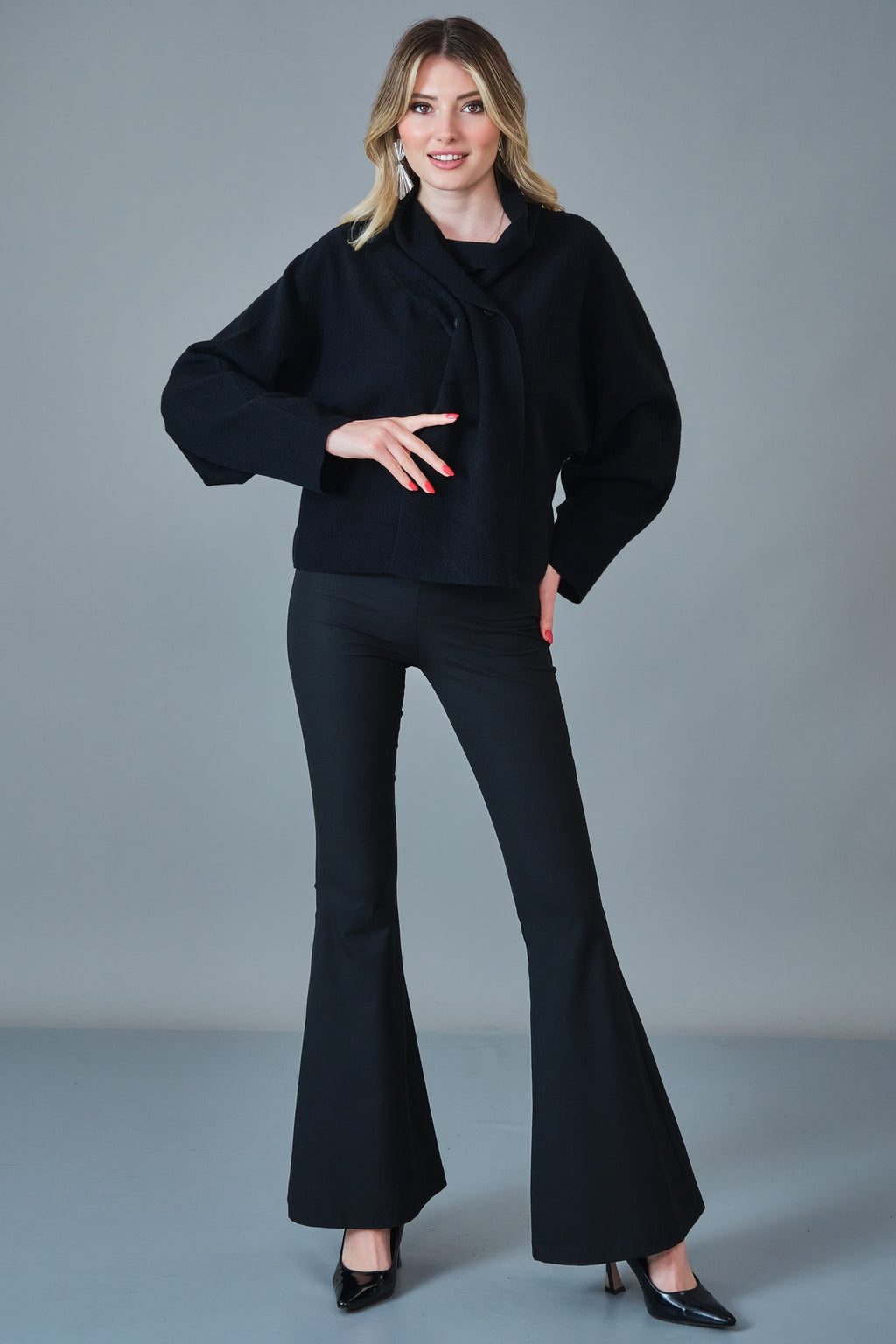 Diagonal - Regular Size Cardigan (DGN27K12602)