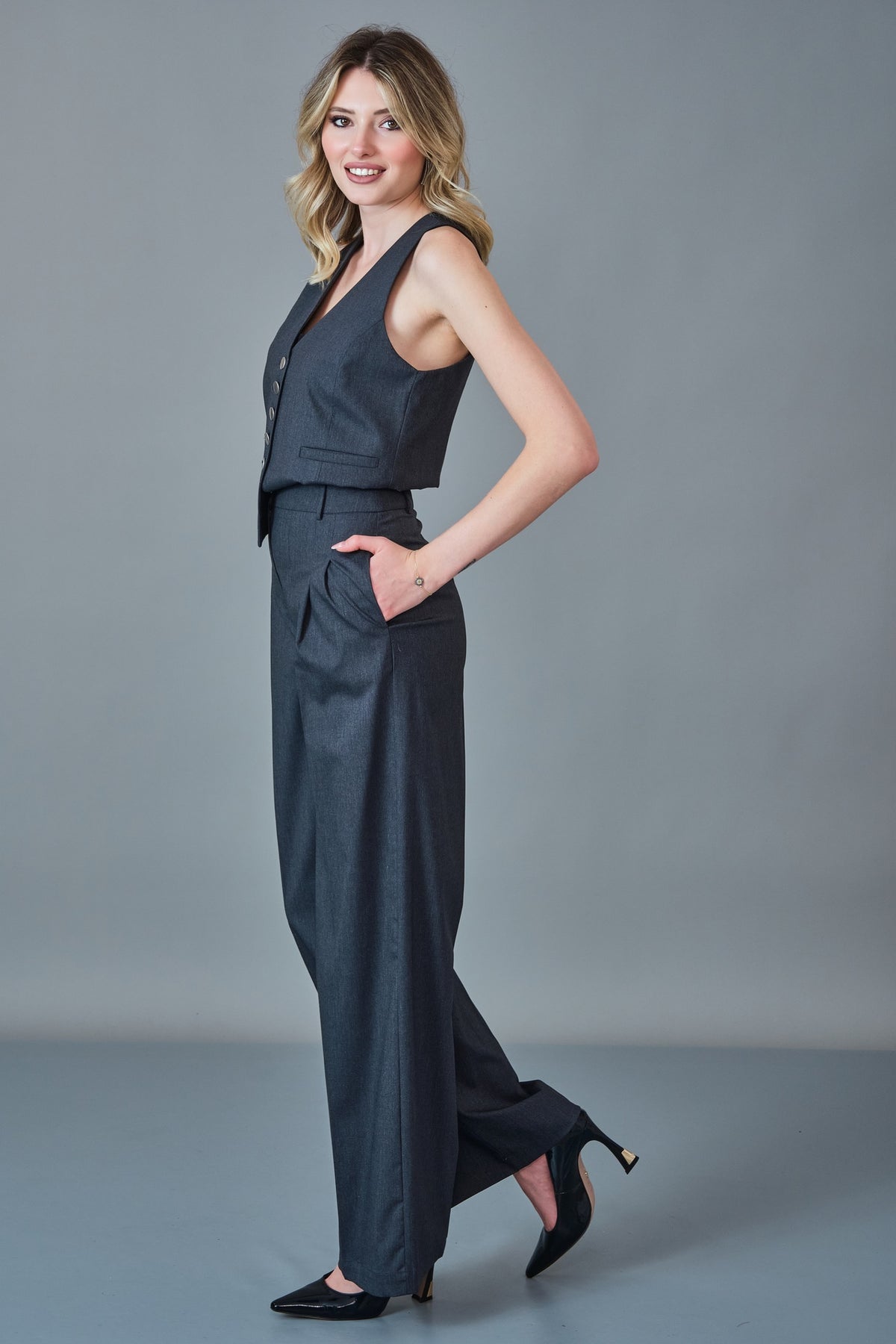 Diagonal - Regular Size Trousers (DGN27K90211)