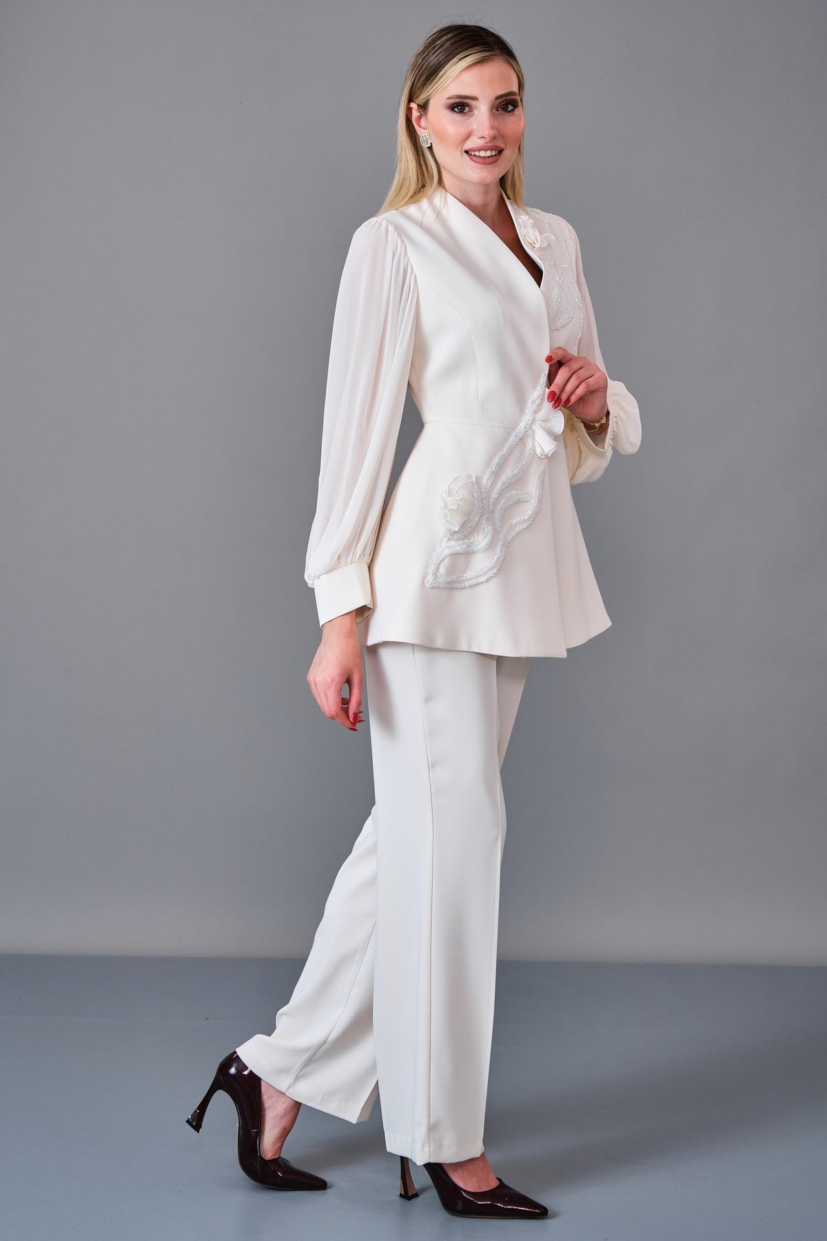 Qne Tu - Regular Size Suit (QNE27K5319)
