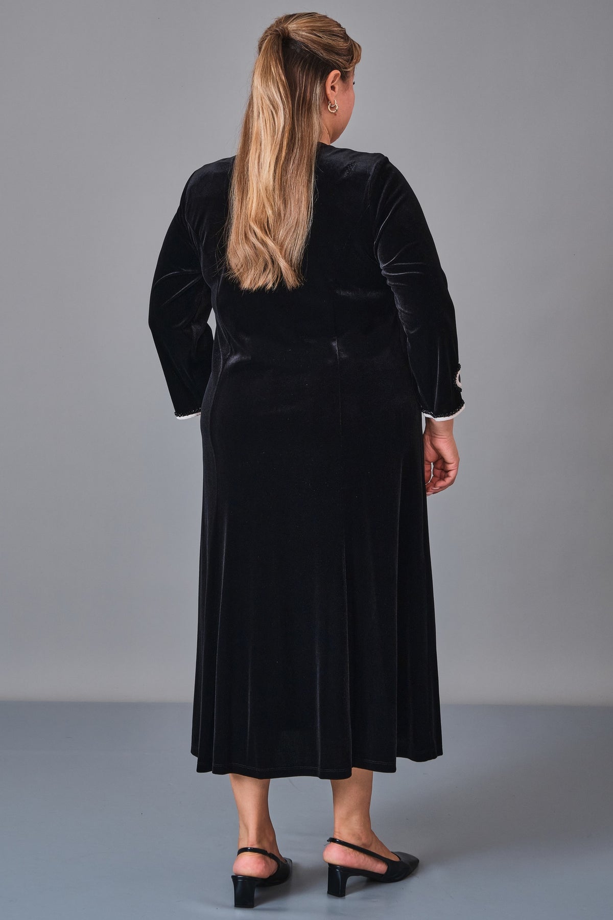 Gumanize - Plus Size Dress (GMZ2026-123-2204) - 8690200248108