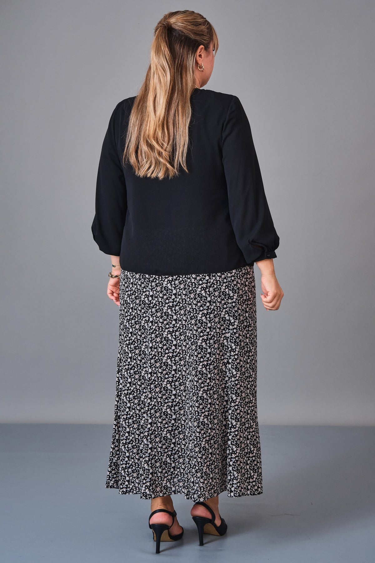 Gumanize - Plus Size Dress (GMZ2027-234-8481)