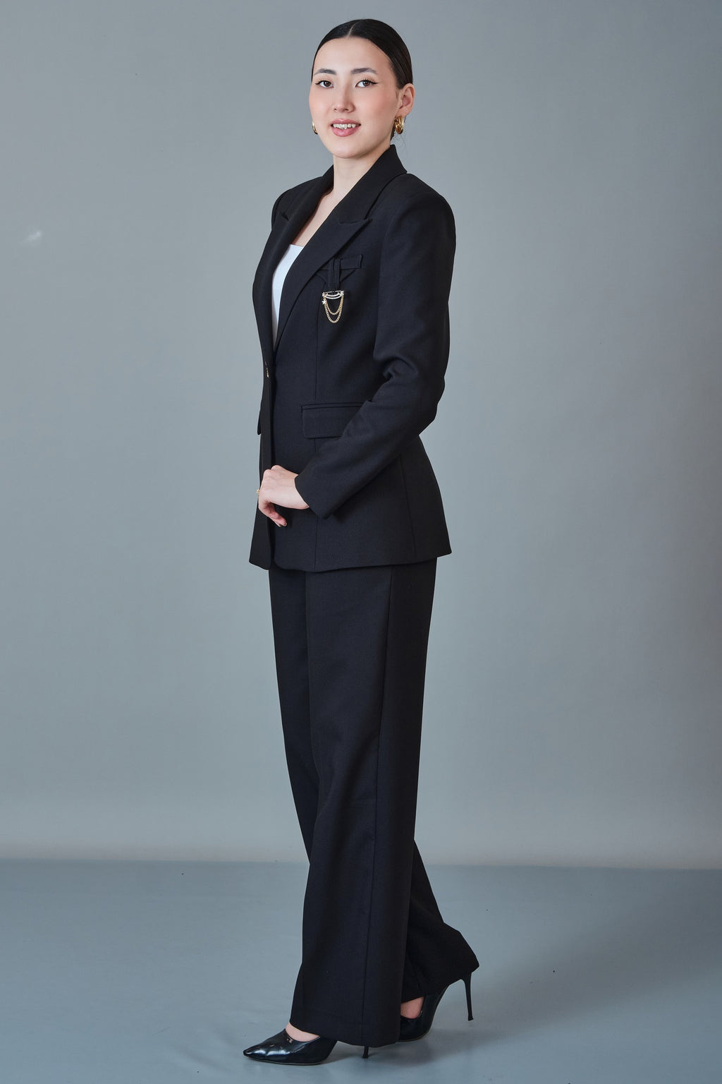 Meira - Regular Size Suit (MEI27K8730)