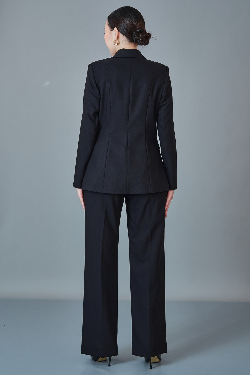 Meira - Regular Size Suit (MEI27K8730)