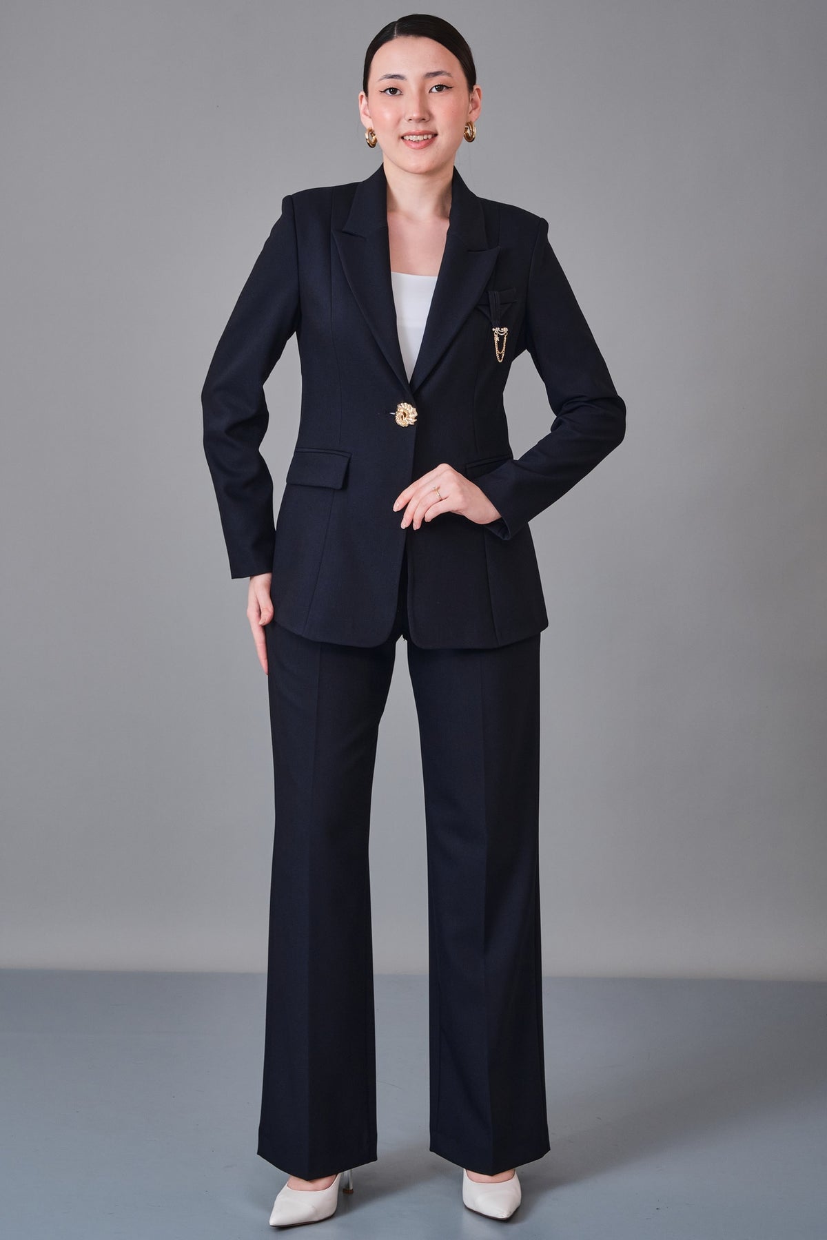 Meira - Regular Size Suit (MEI27K8730)