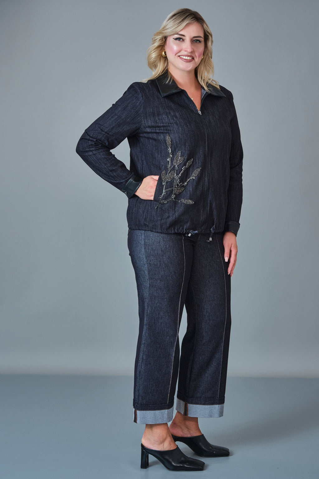 Xlife - Plus Size Jacket (XLF27K8811)