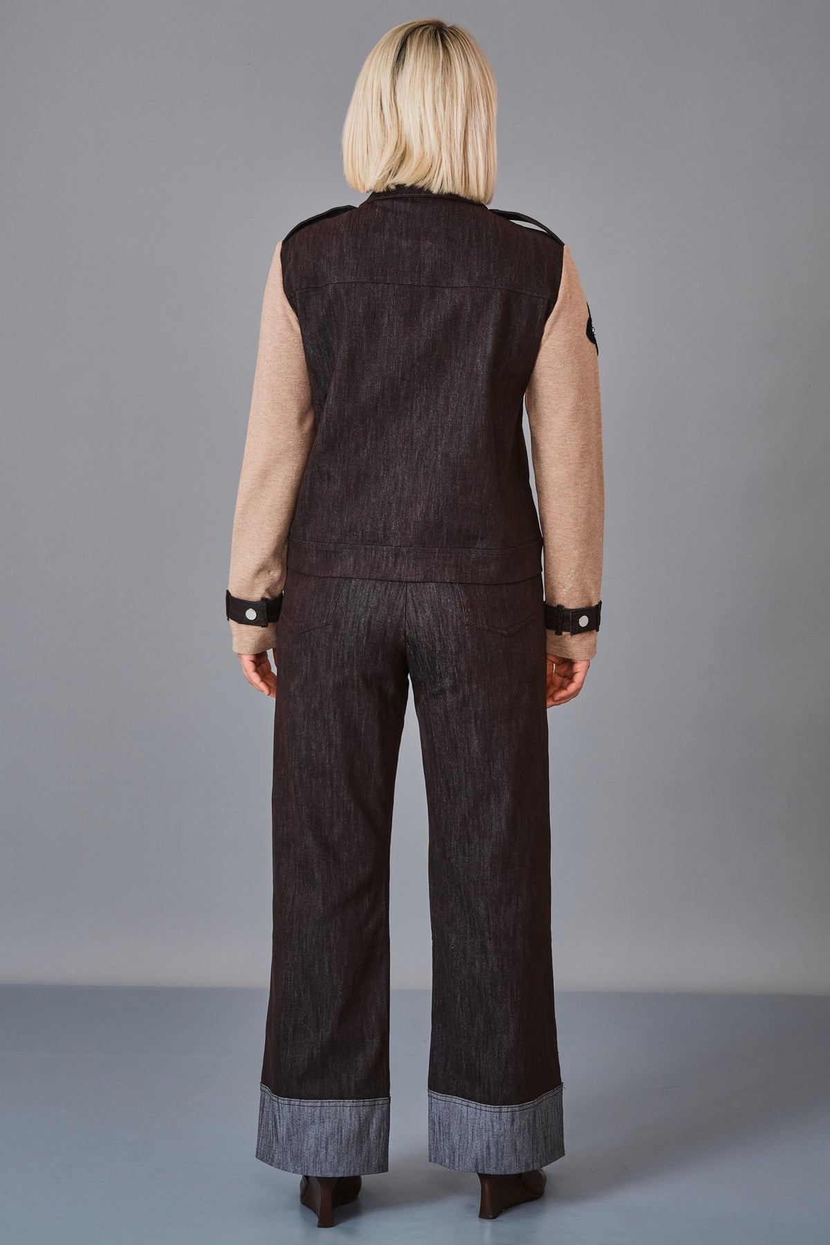 Vedi - Regular Size Jacket (VED27K8813)