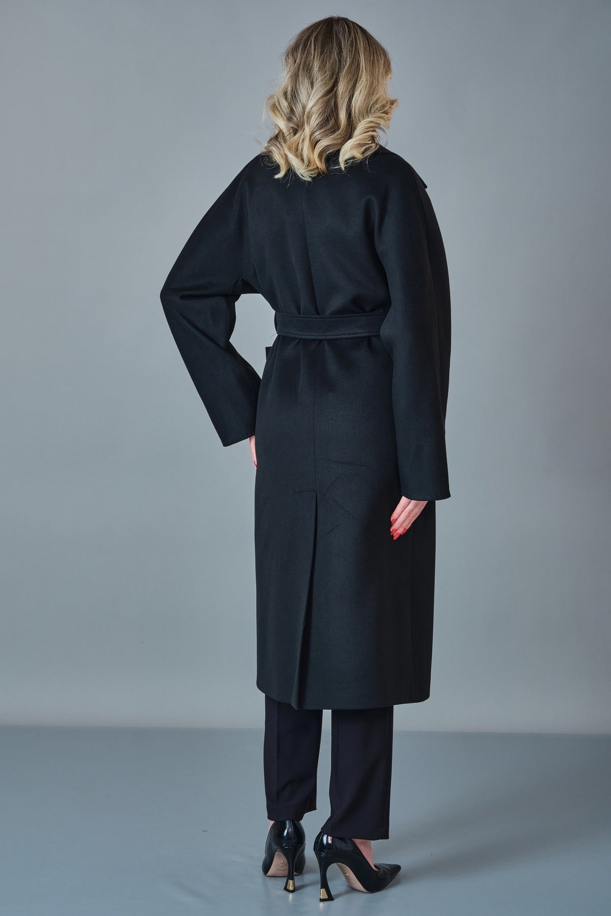 Renata - Regular Size Coat (REN27K1582)